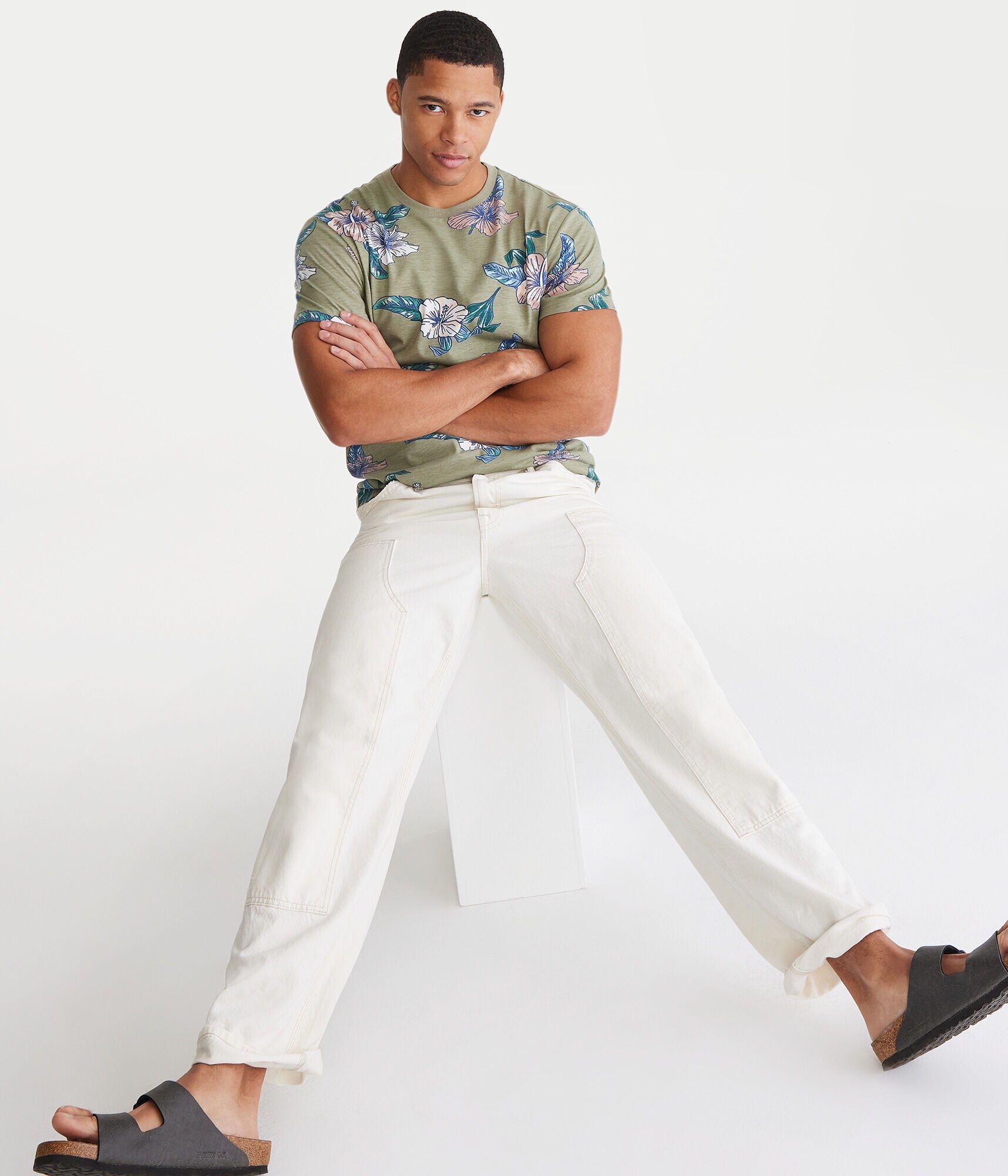 Hibiscus Print Graphic Tee