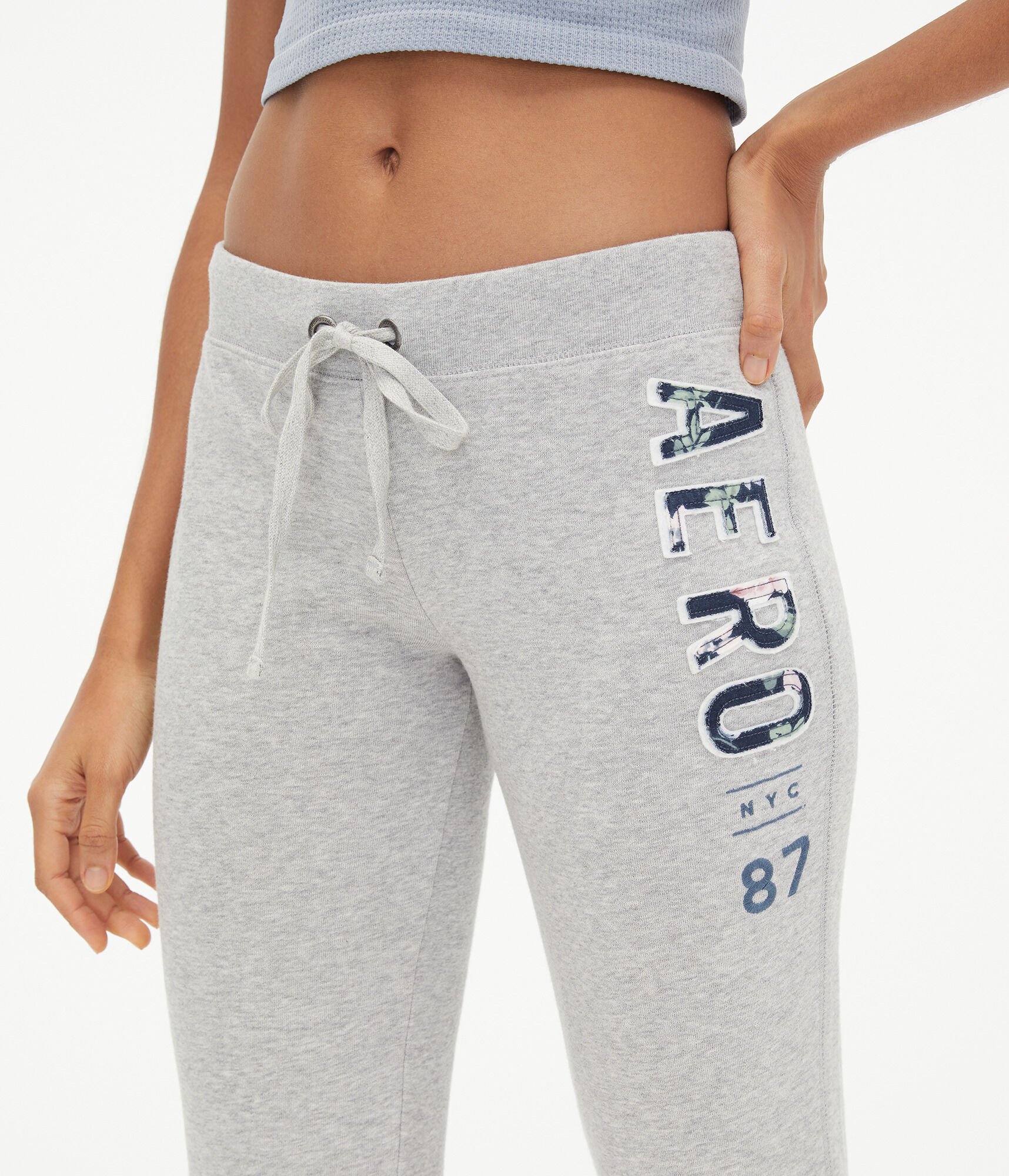 Aero Floral Logo Jogger Sweatpants