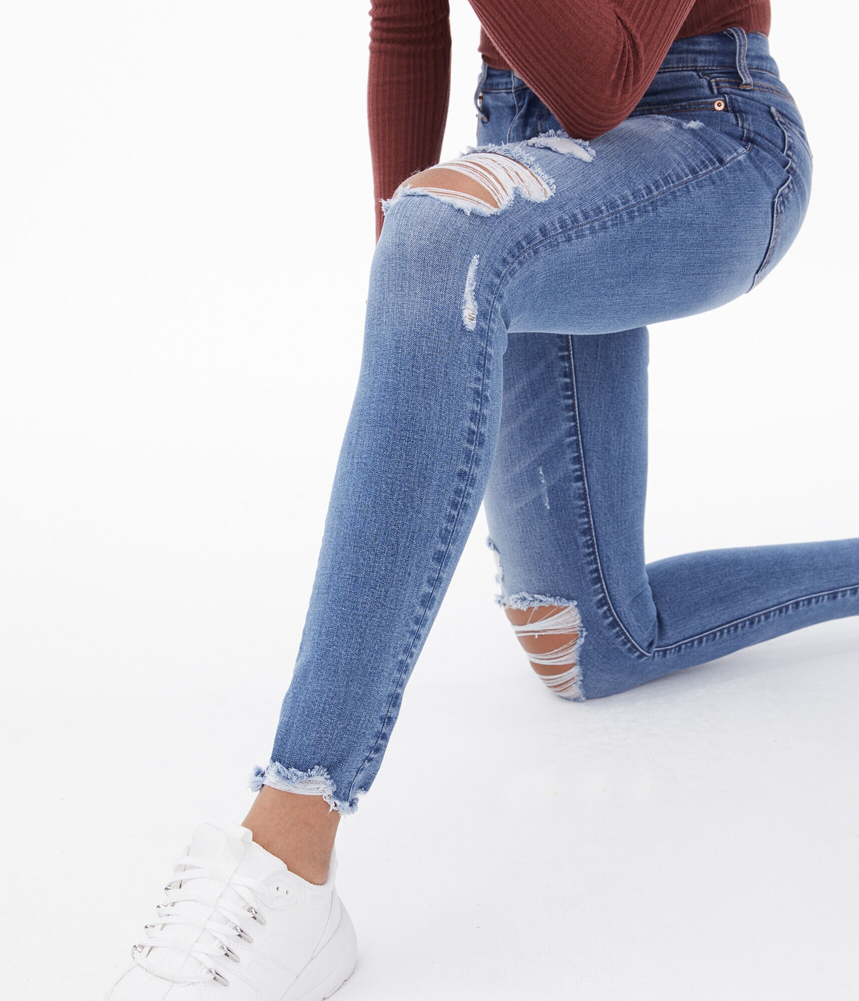 Soft Spun High-Rise Jegging