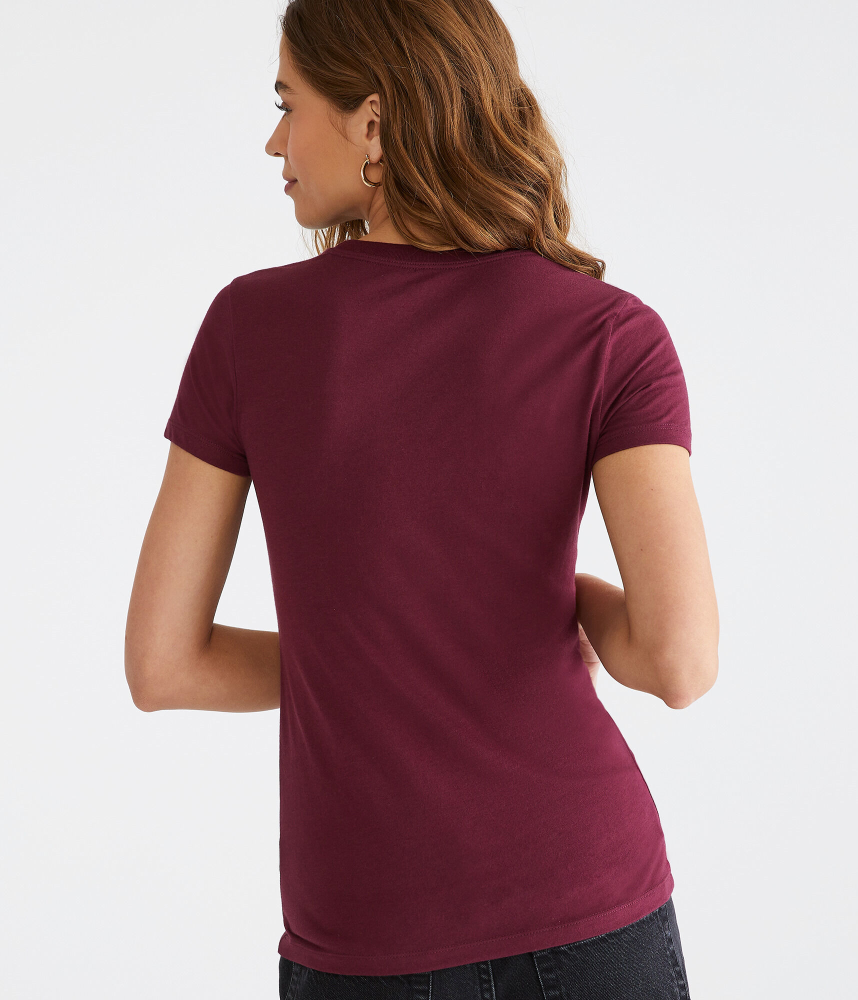 Aero Box Logo Appliqu&eacute; Graphic Tee