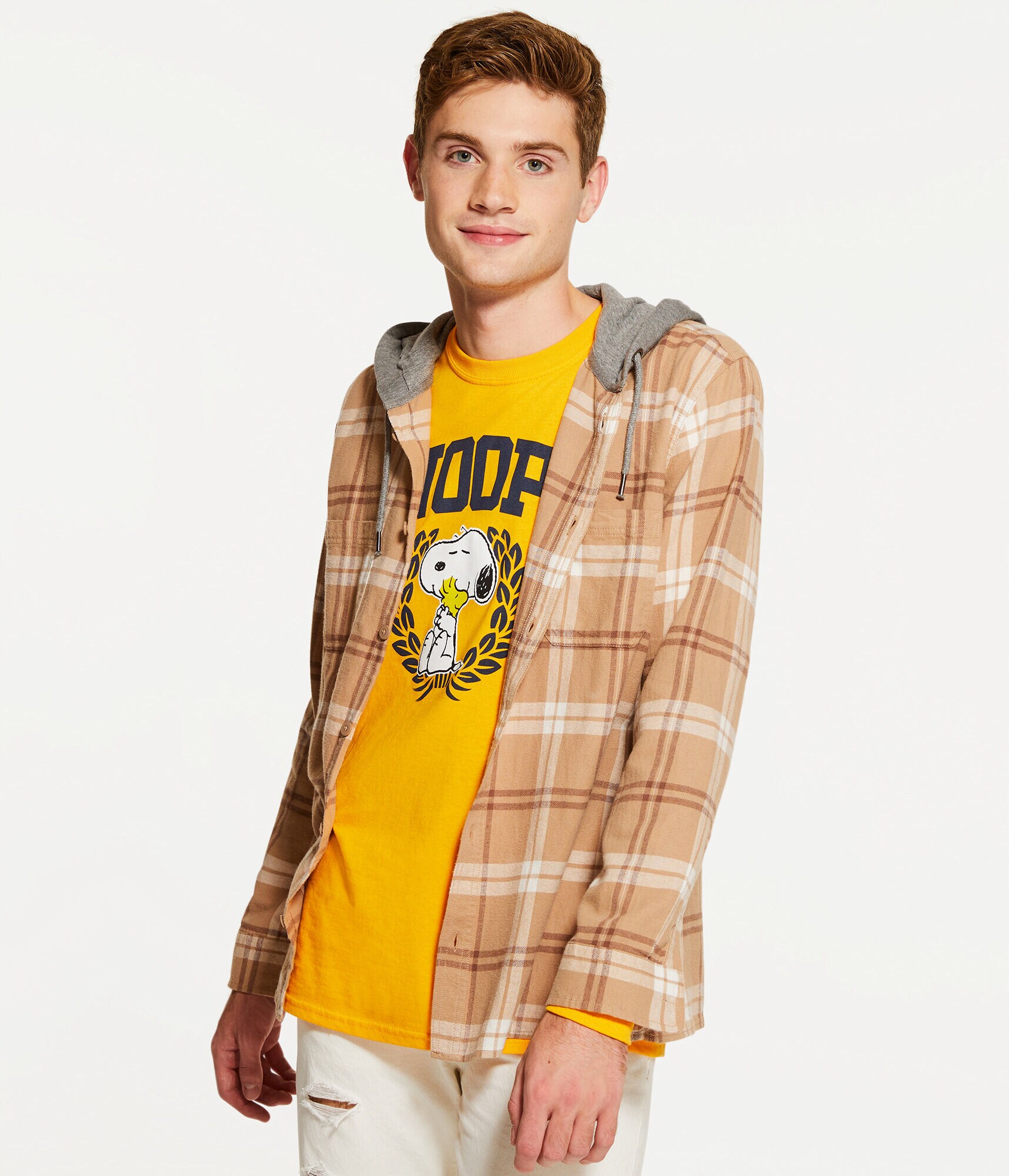 Long Sleeve Snoopy Wreath Graphic Tee