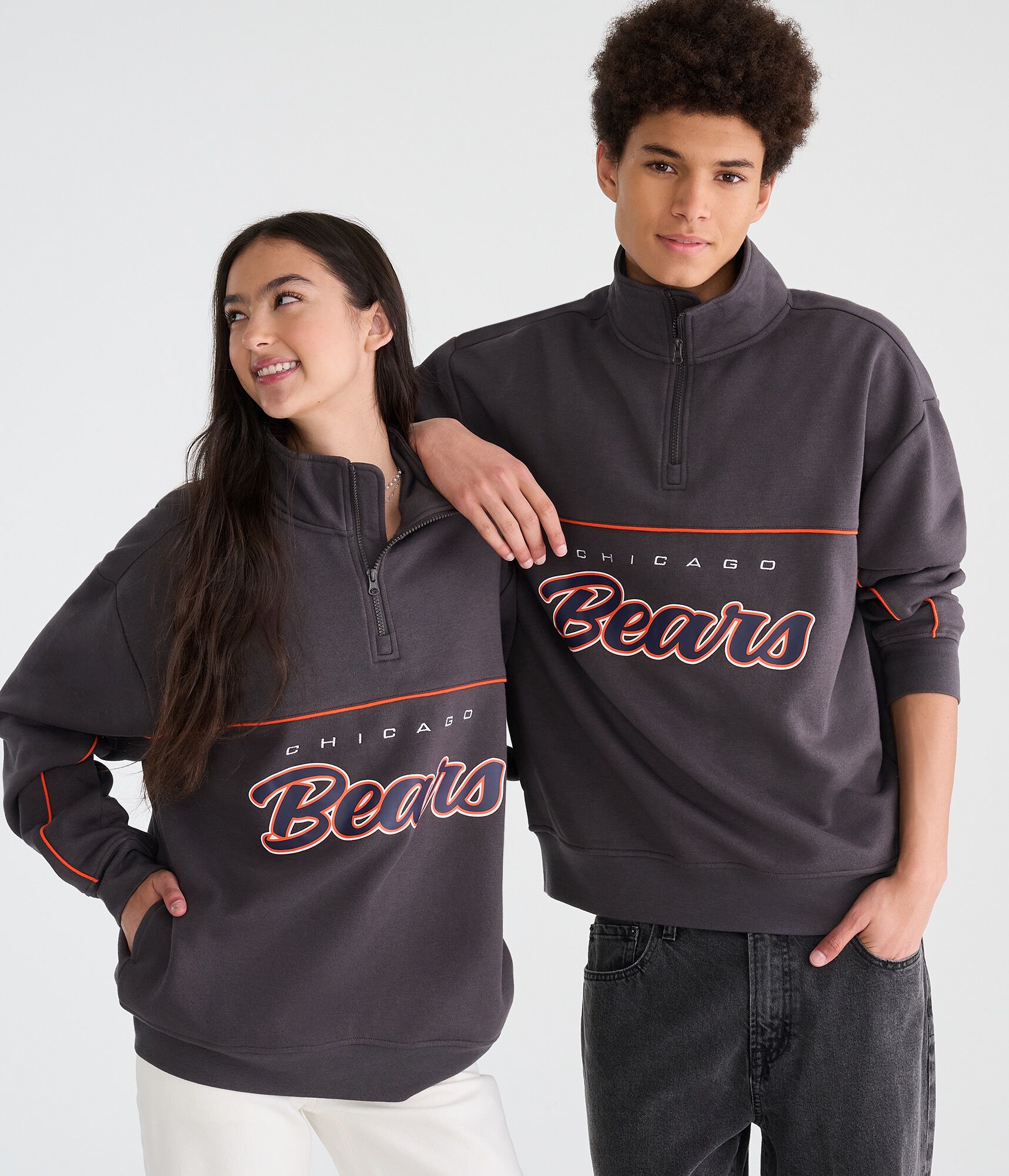 Chicago Bears Quarter-Zip Sweatshirt