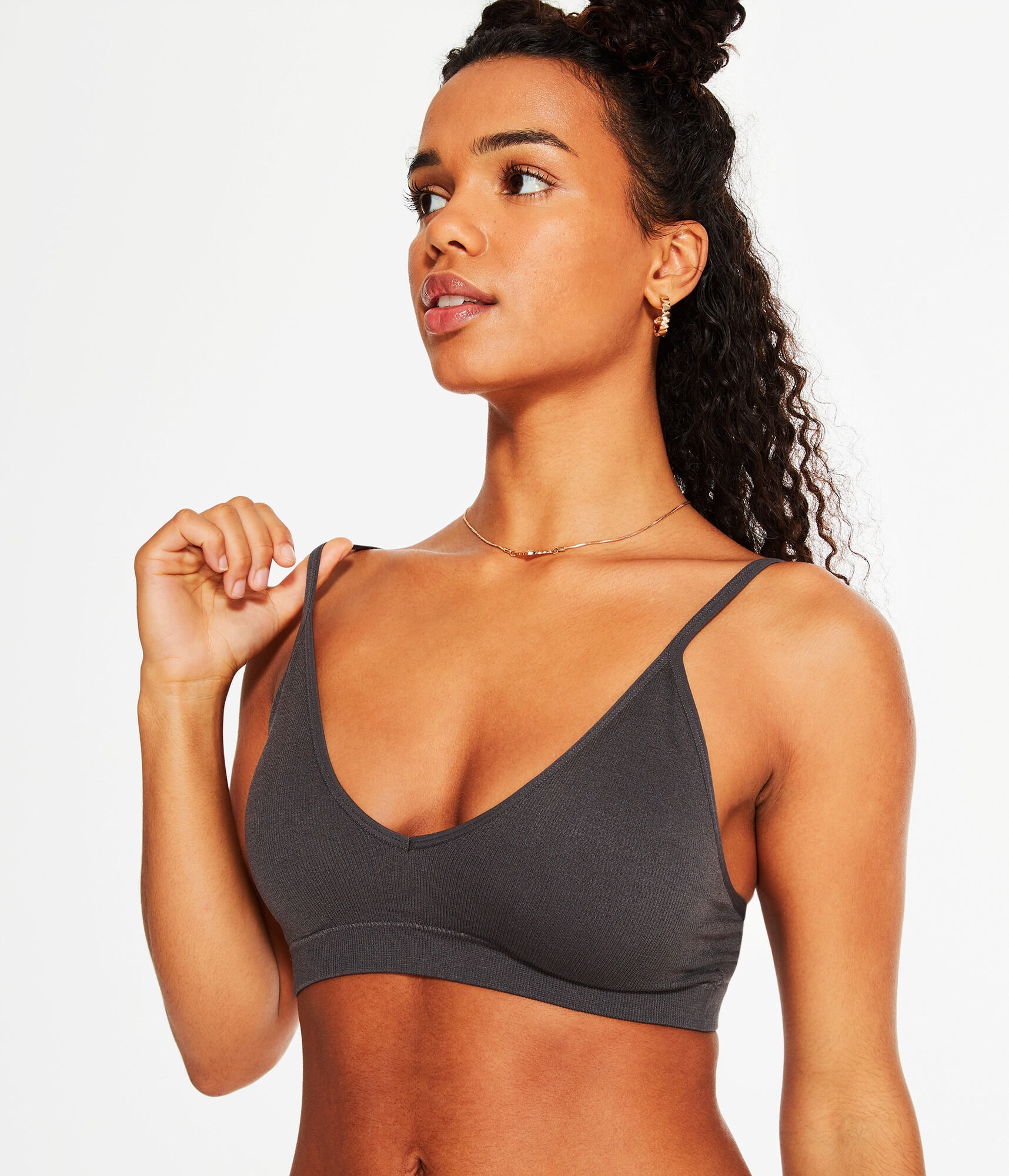 Seriously Soft Seamless V-Neck Bralette