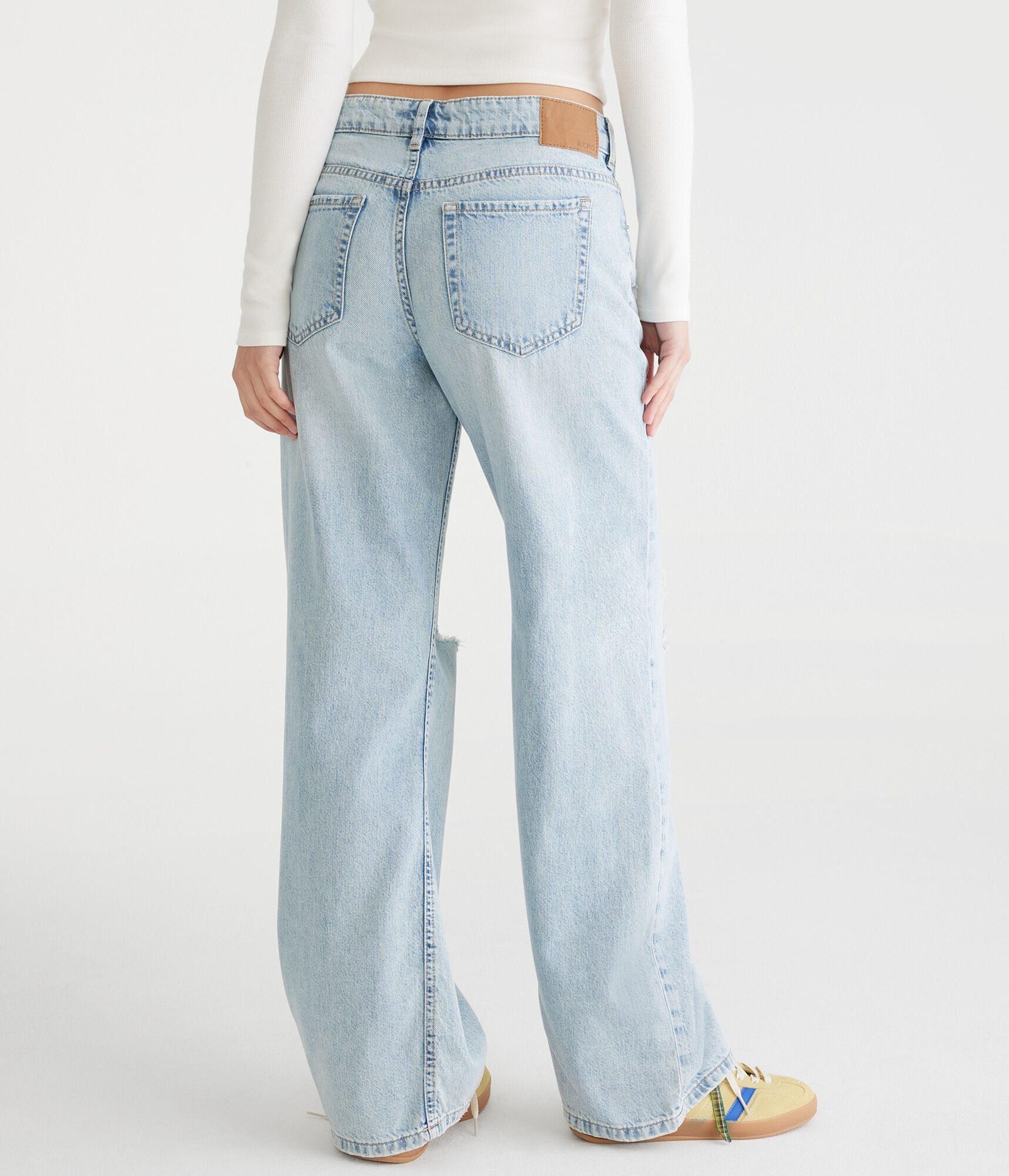 Low-Rise Baggy Wide Leg Lightweight Luxe Jean