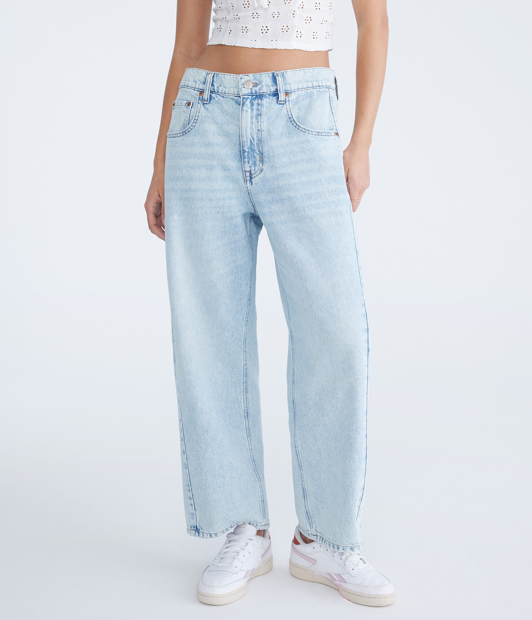 Mid-Rise Barrel Leg Jean