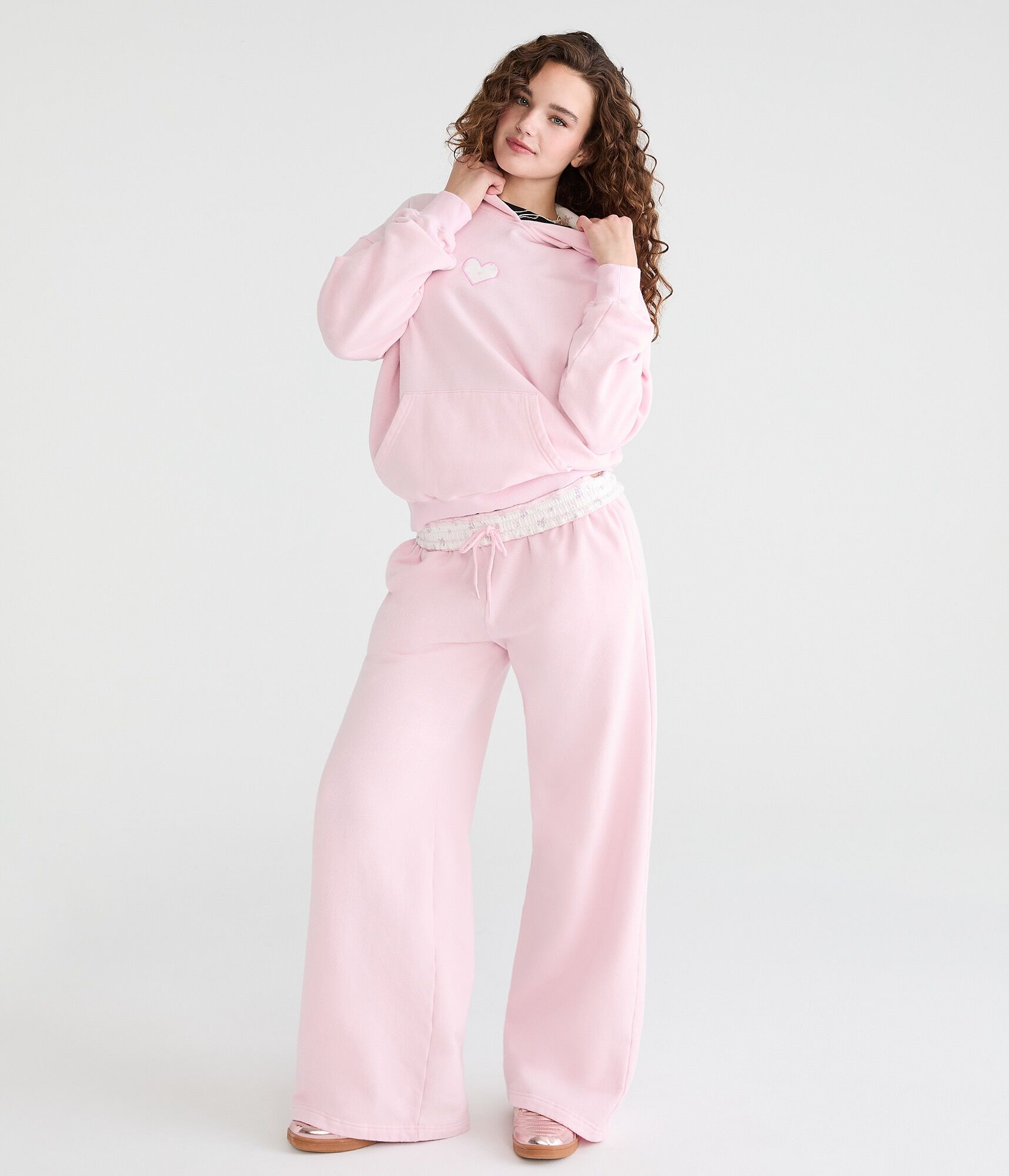 Cloud Soft Floral Waistband Mid-Rise Wide Leg Sweatpants