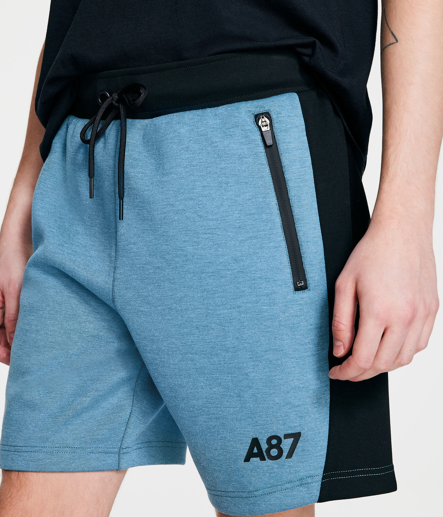 Aero MVMNT Tech Fleece Colorblock Shorts 7"