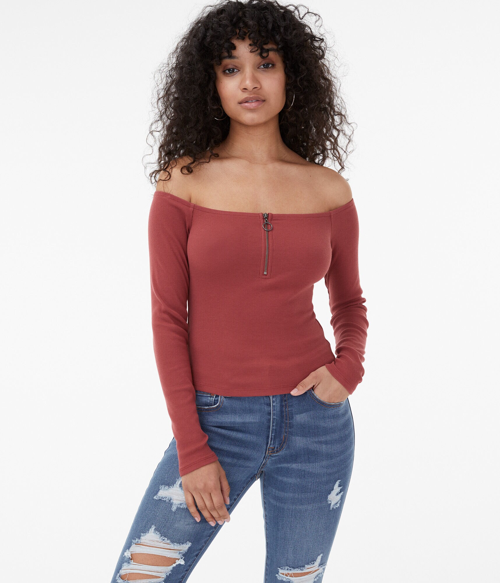 Long Sleeve 1/4-Zip Off-The-Shoulder Bodycon Top***