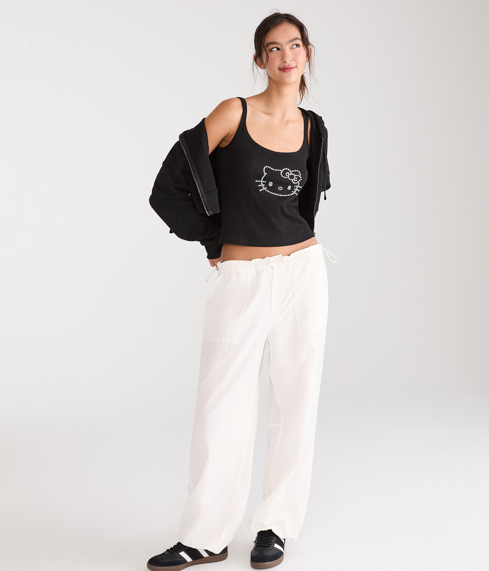 Hello Kitty | Aero Rhinestone Face Cropped Tank