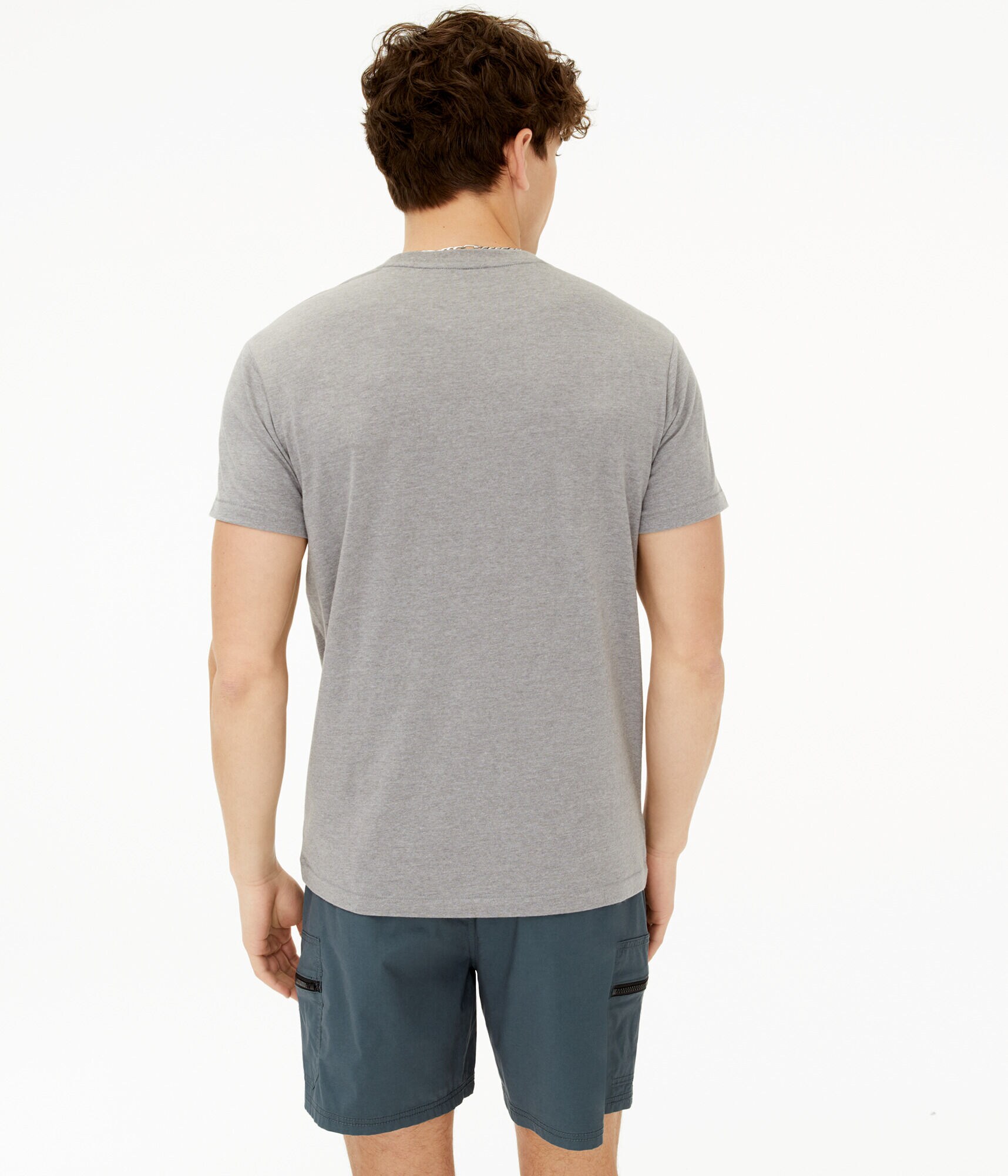 Aero Box Outline Appliqu&eacute; Graphic Tee