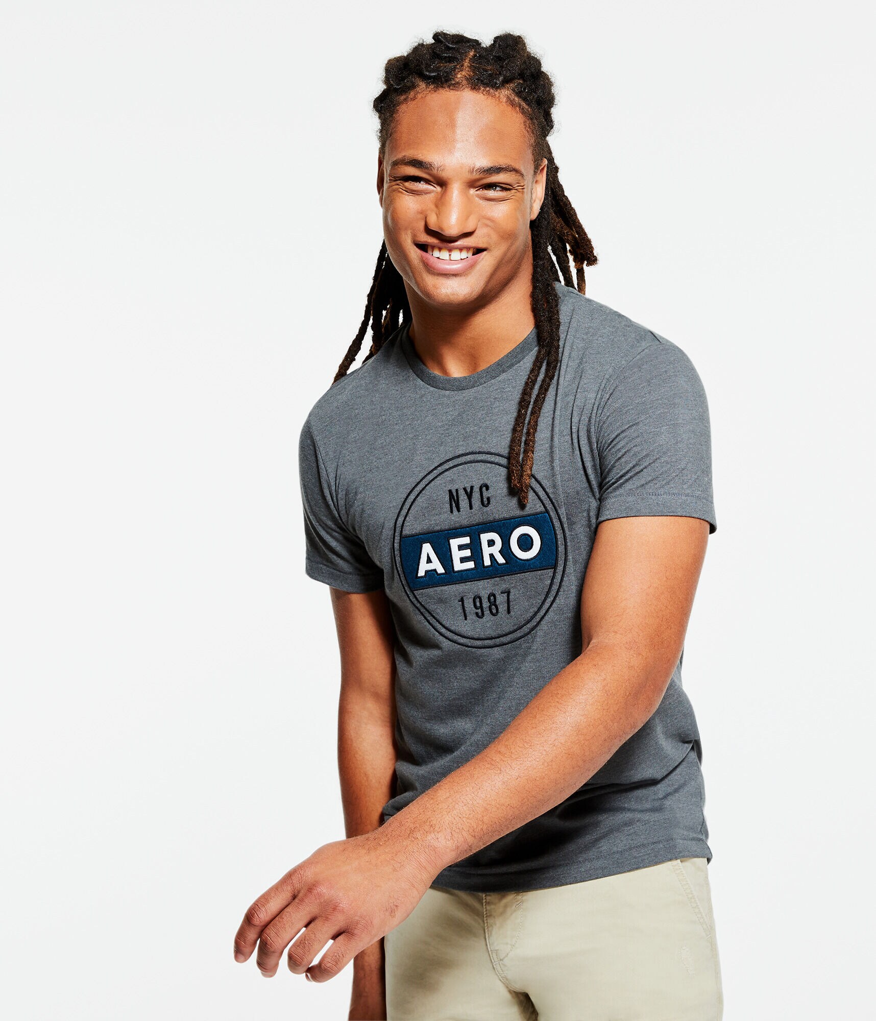 Aero Circle Appliqu&eacute; Graphic Tee