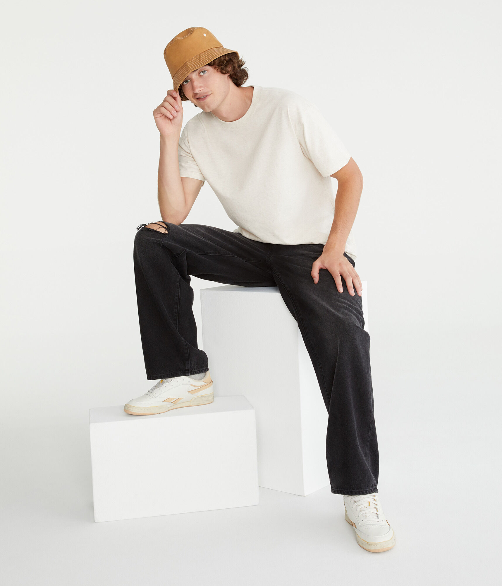 Essential Logo Crew Tee