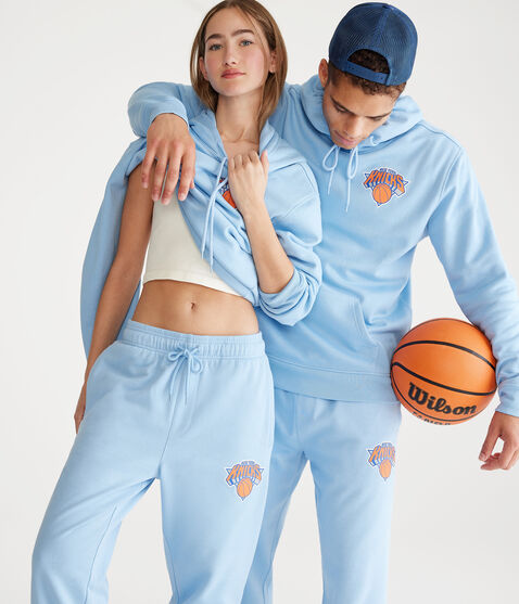 New York Knicks Pullover Hoodie