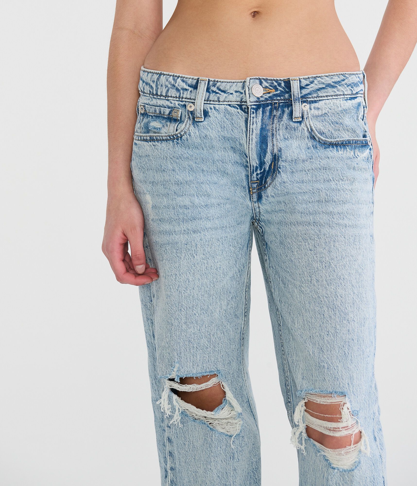 KND Low-Rise Baggy Jean