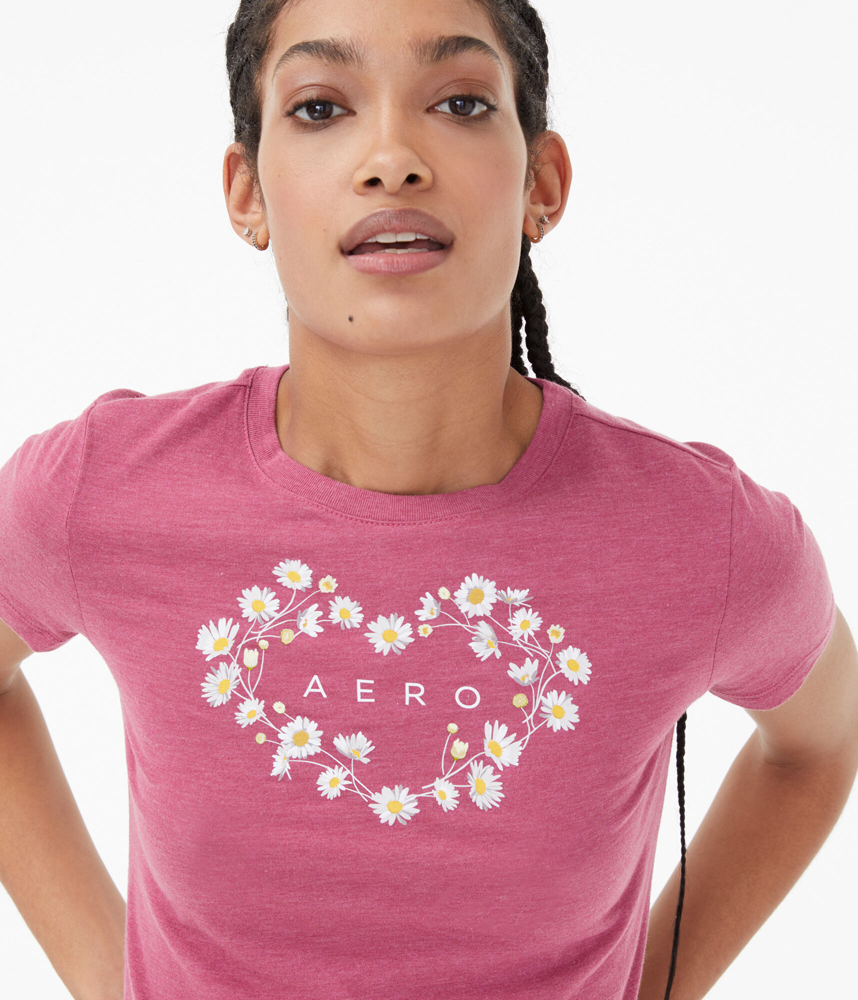 Aero Daisy Heart Graphic Tee