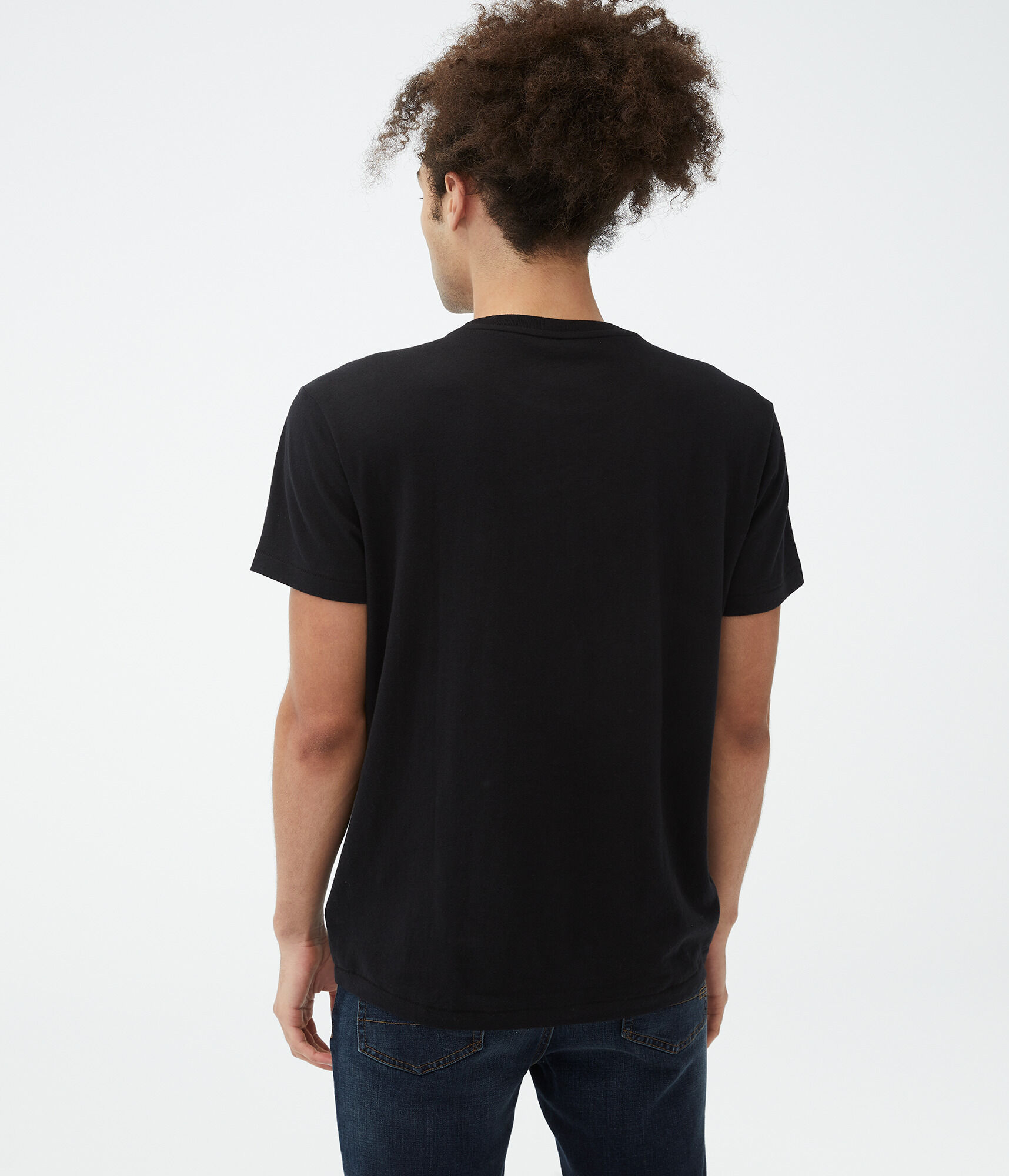 Aeropostale NYC Circle Logo Appliqu&eacute; Graphic Tee