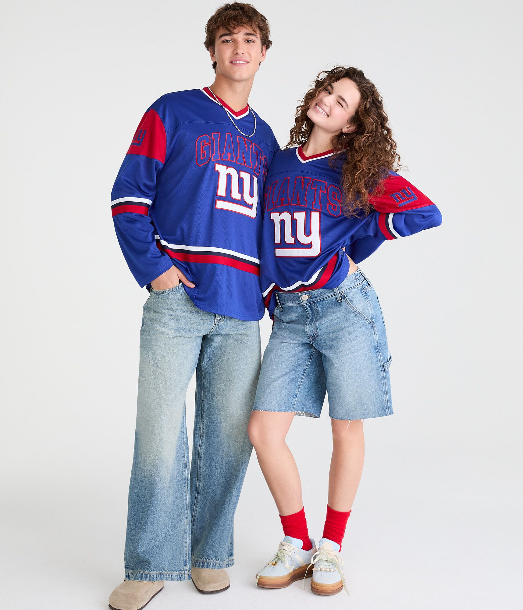 Long Sleeve New York Giants V-Neck Top