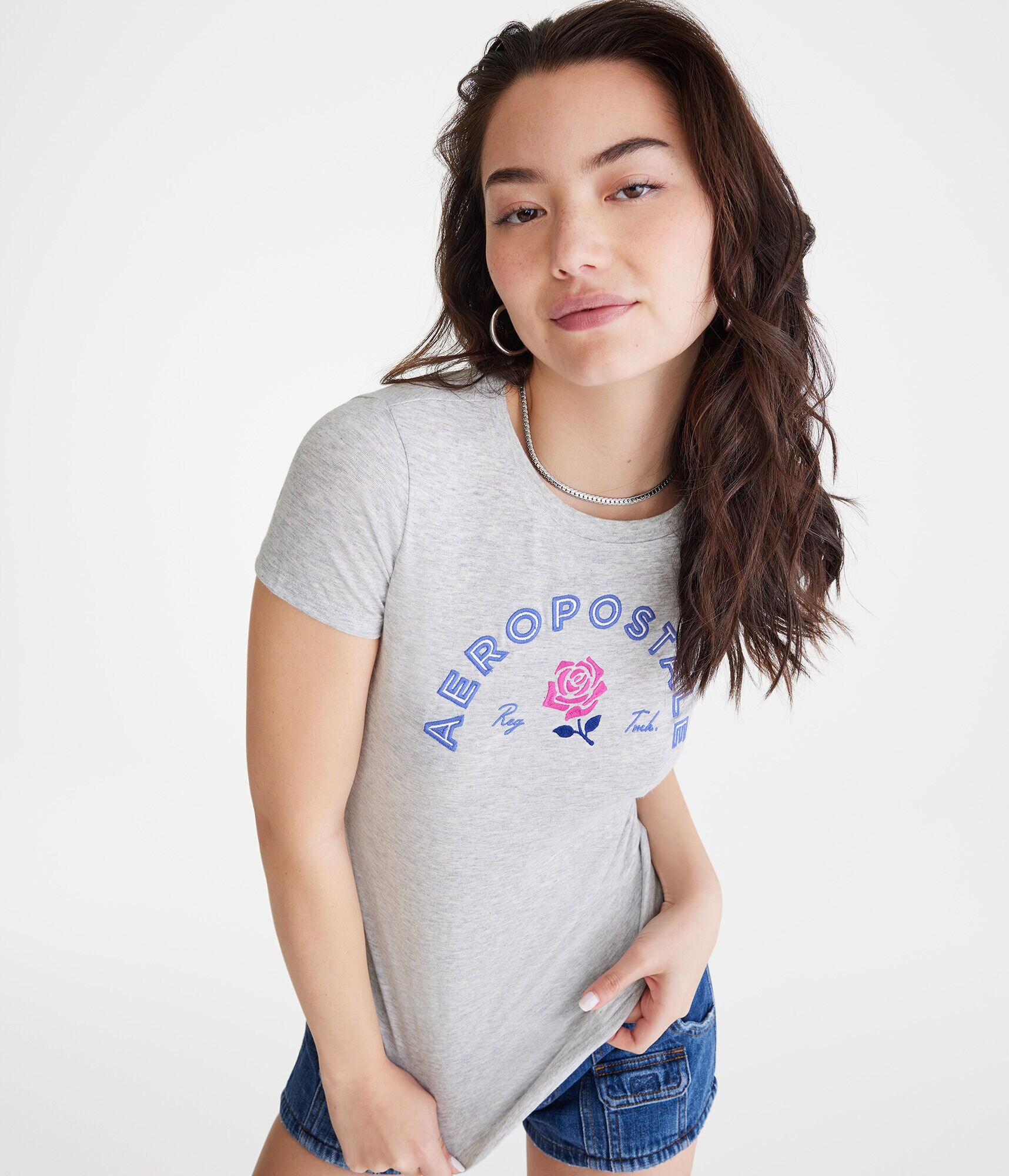 Aero Arch Rose Appliqu&eacute; Graphic Tee