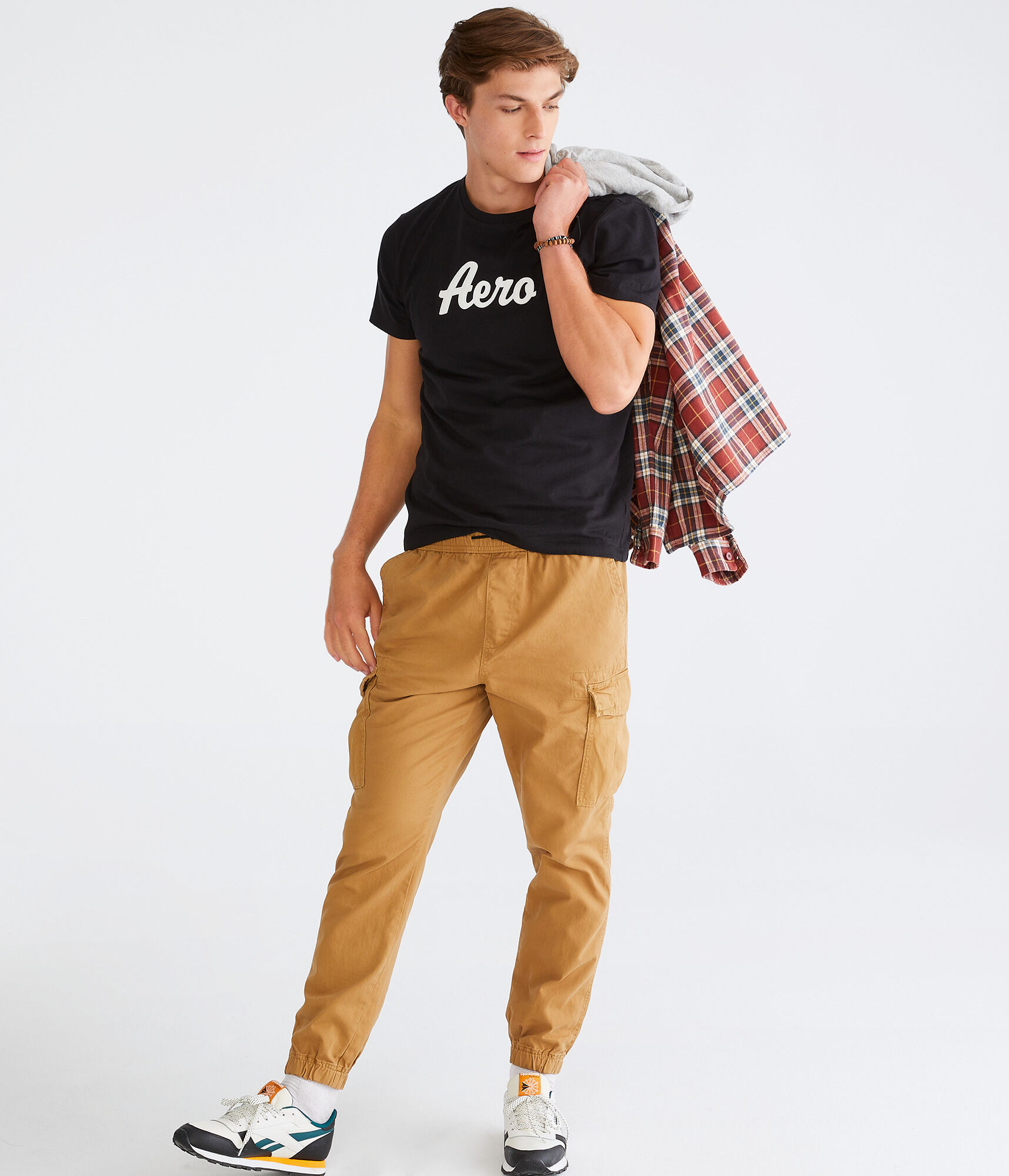 Aero Script Appliqu&eacute; Graphic Tee