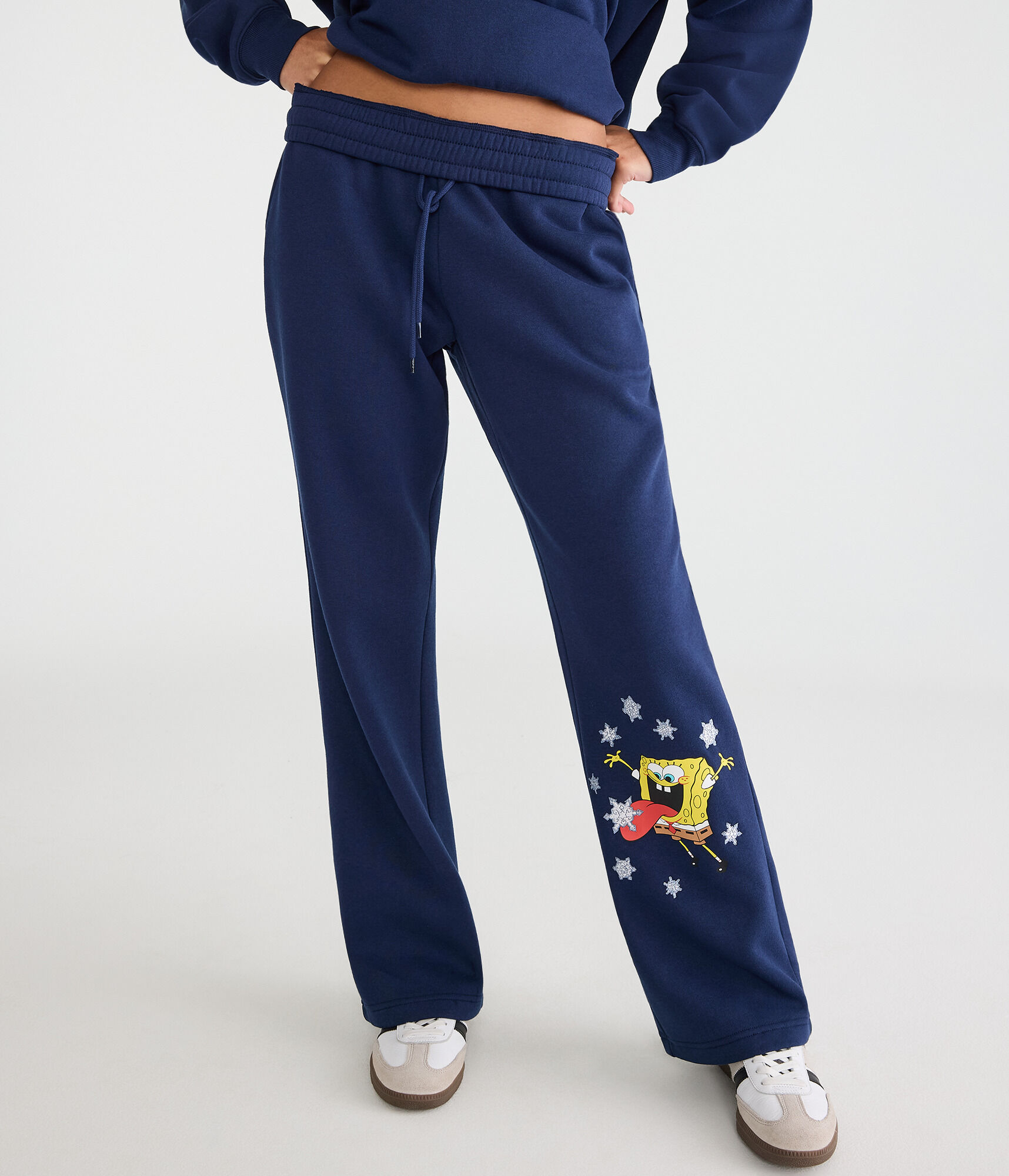 SpongeBob x Aero Snowflakes Straight Leg Sweatpants