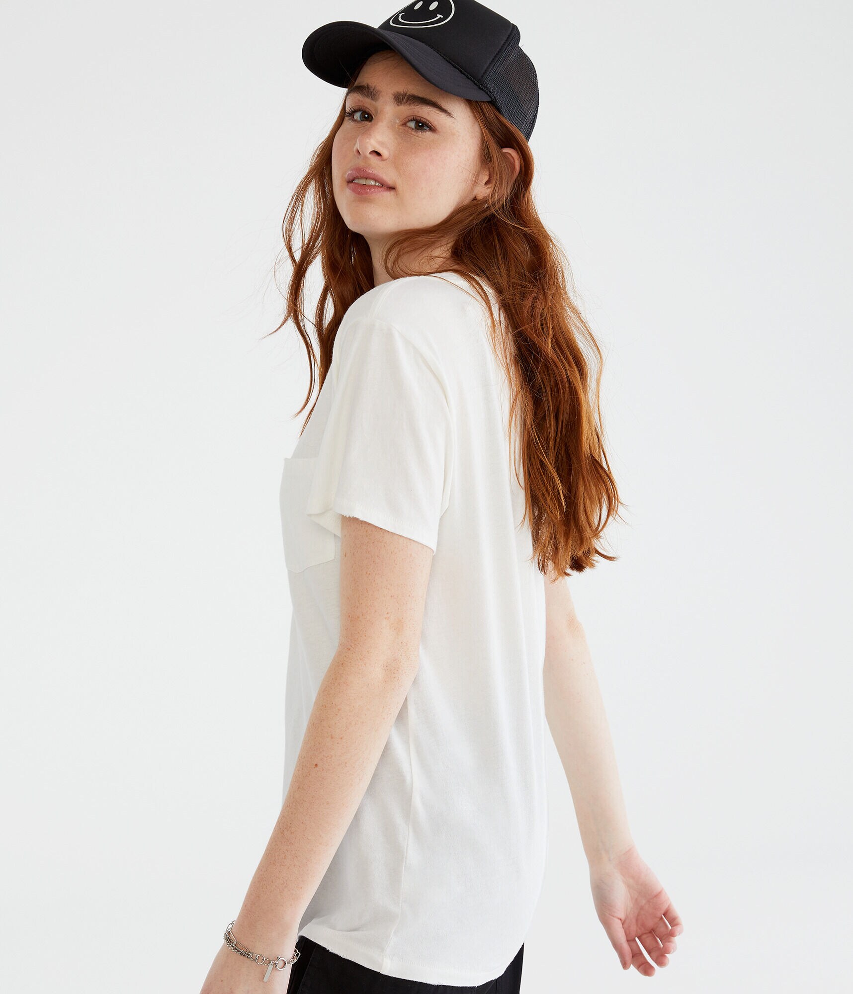 Washed V-Neck Loose Fit Pocket Tee