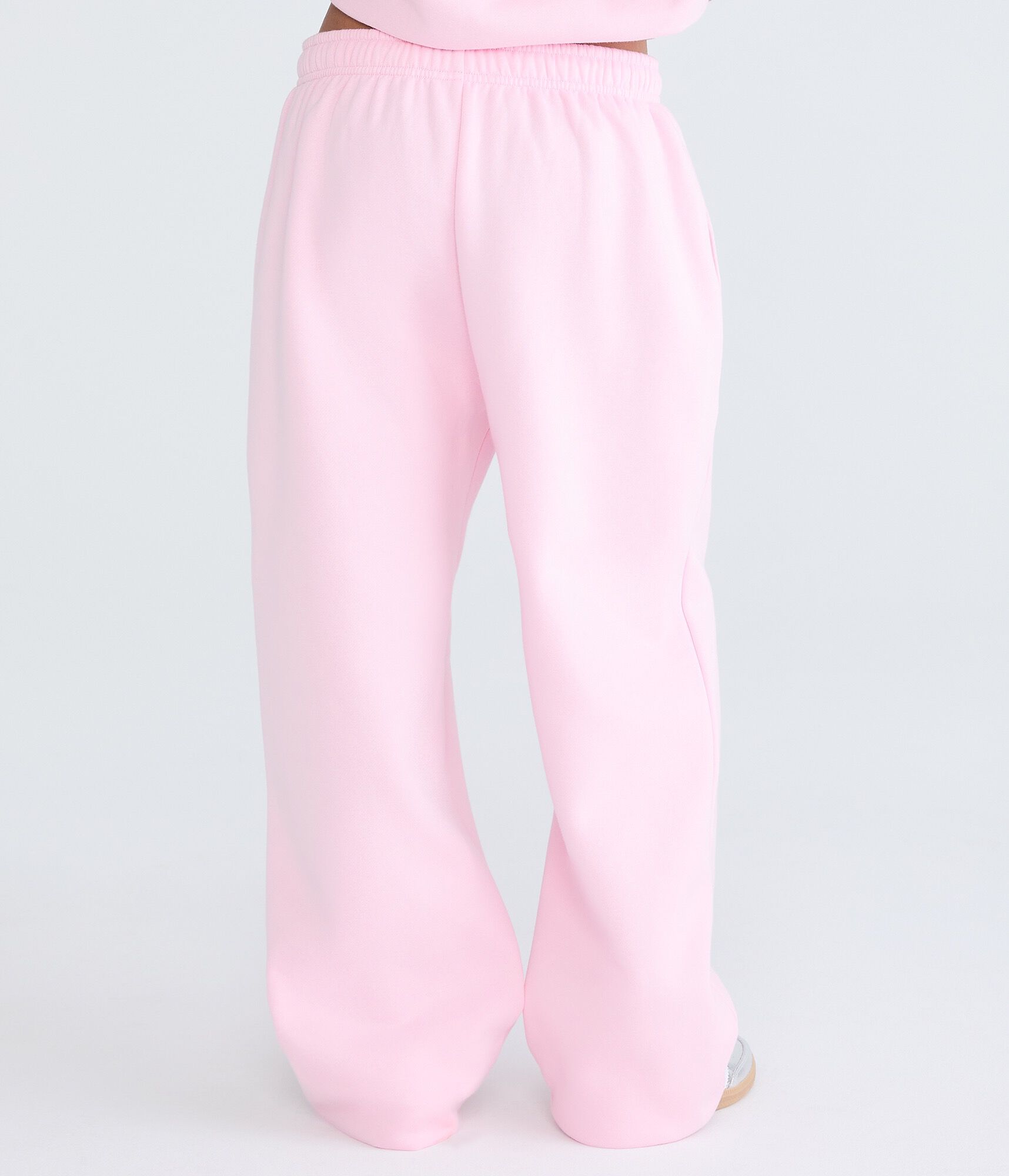 Cloud Soft Embroidered Bow High-Rise Straight Leg Sweatpants