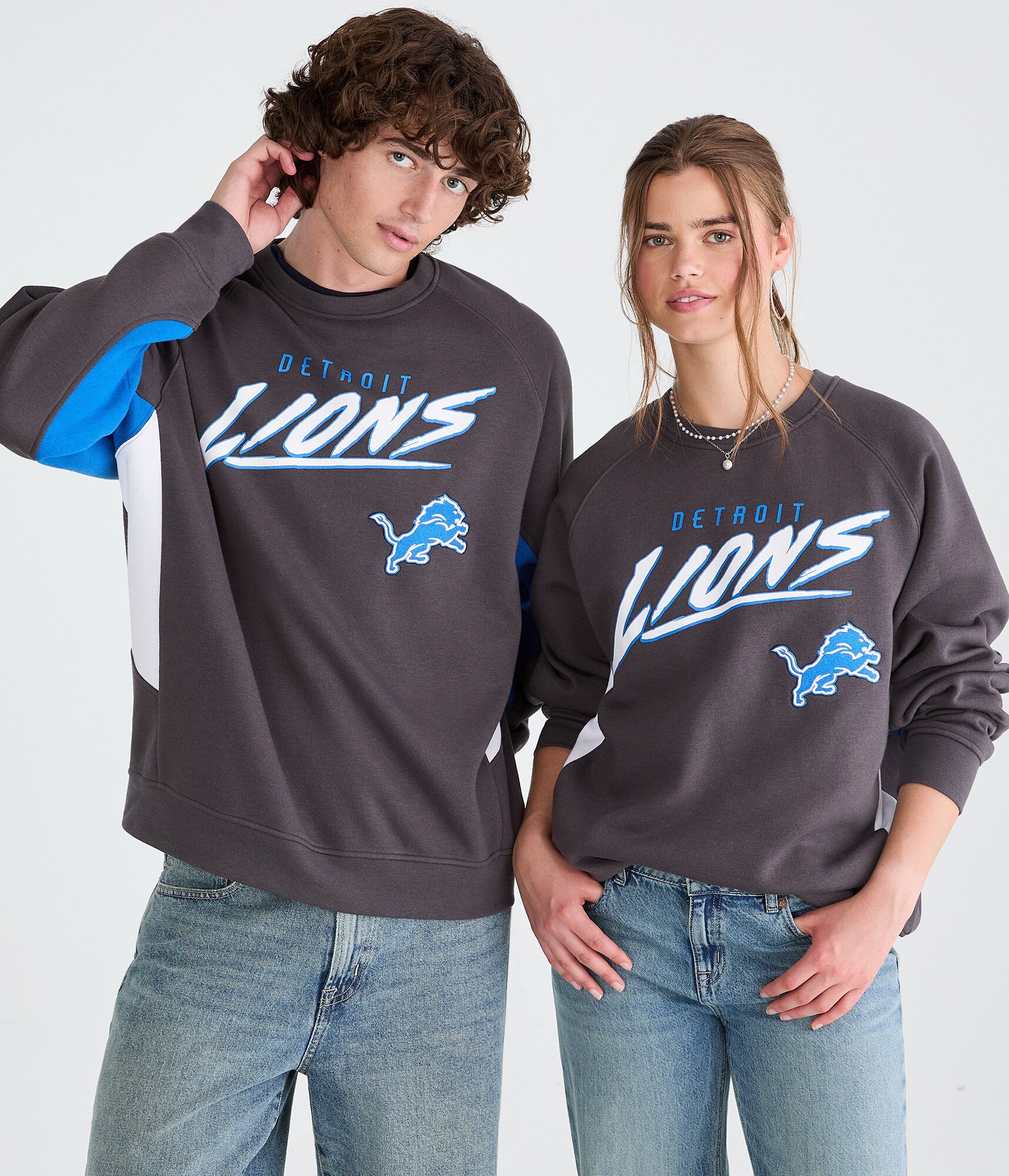 Detroit Lions Colorblock Crew Sweatshirt