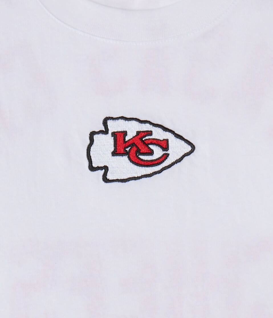 Kansas City Chiefs Mini Logo Relaxed Graphic Tee