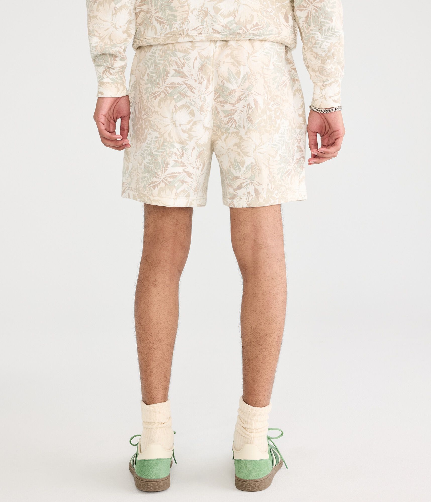Cloud Soft Floral Camo Fleece Shorts 5.5"