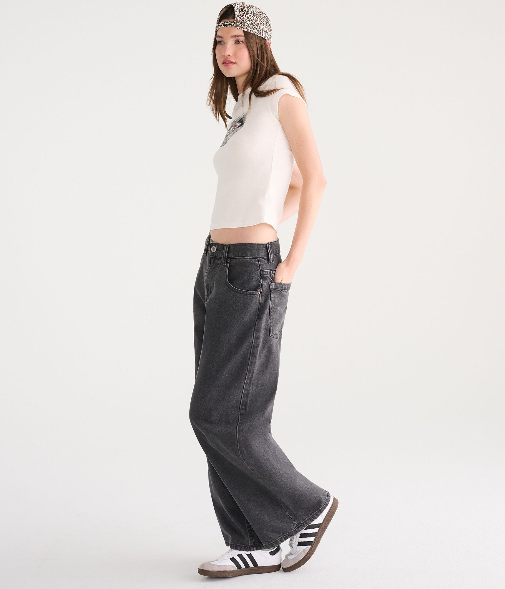 D&eacute;j&agrave; For Aero Low-Rise Super Baggy Rhinestone Rose Jean