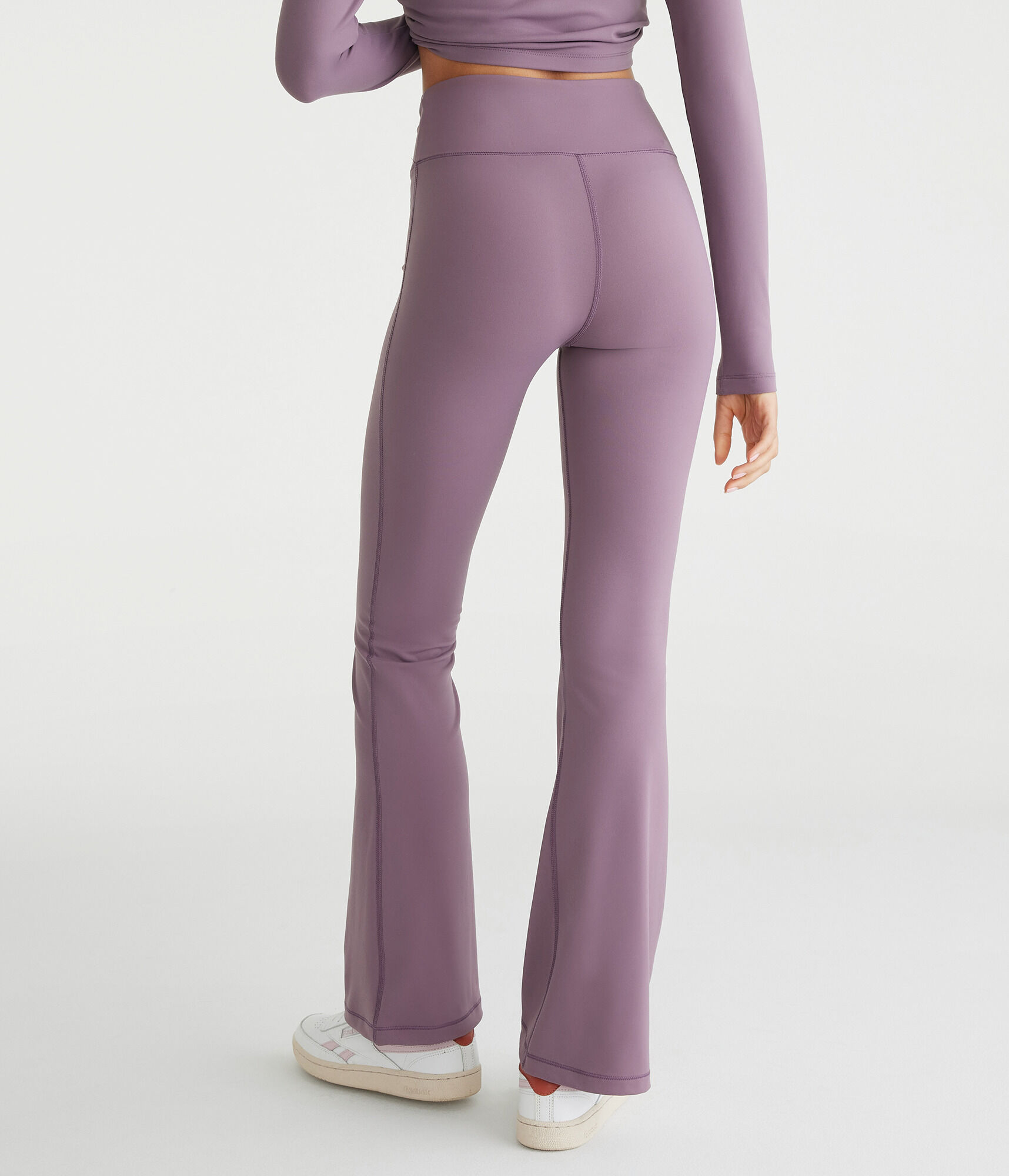 Air Soft High-Rise Cinch Flare Leggings
