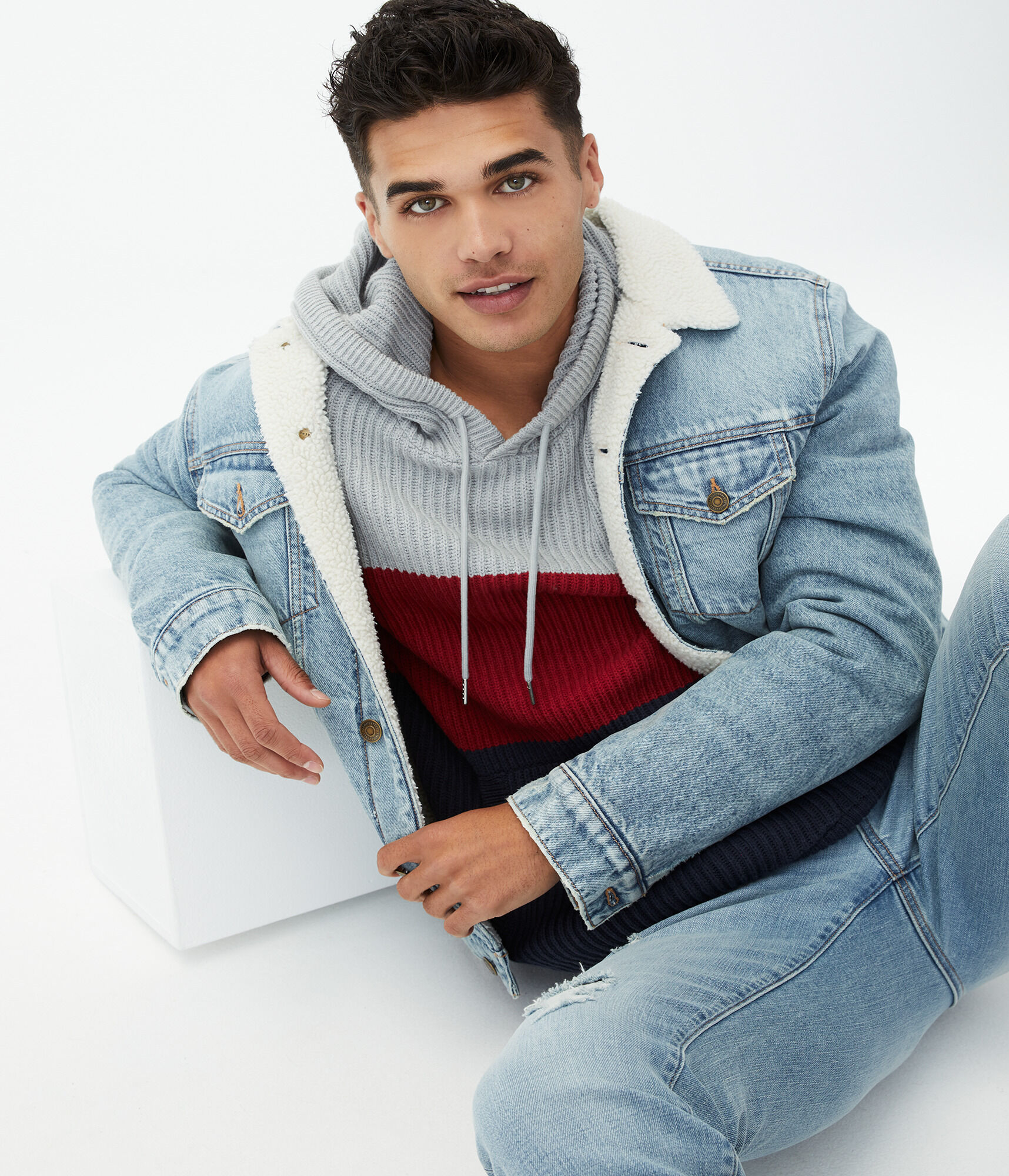 Colorblock Ribbed Hooded Sweater***