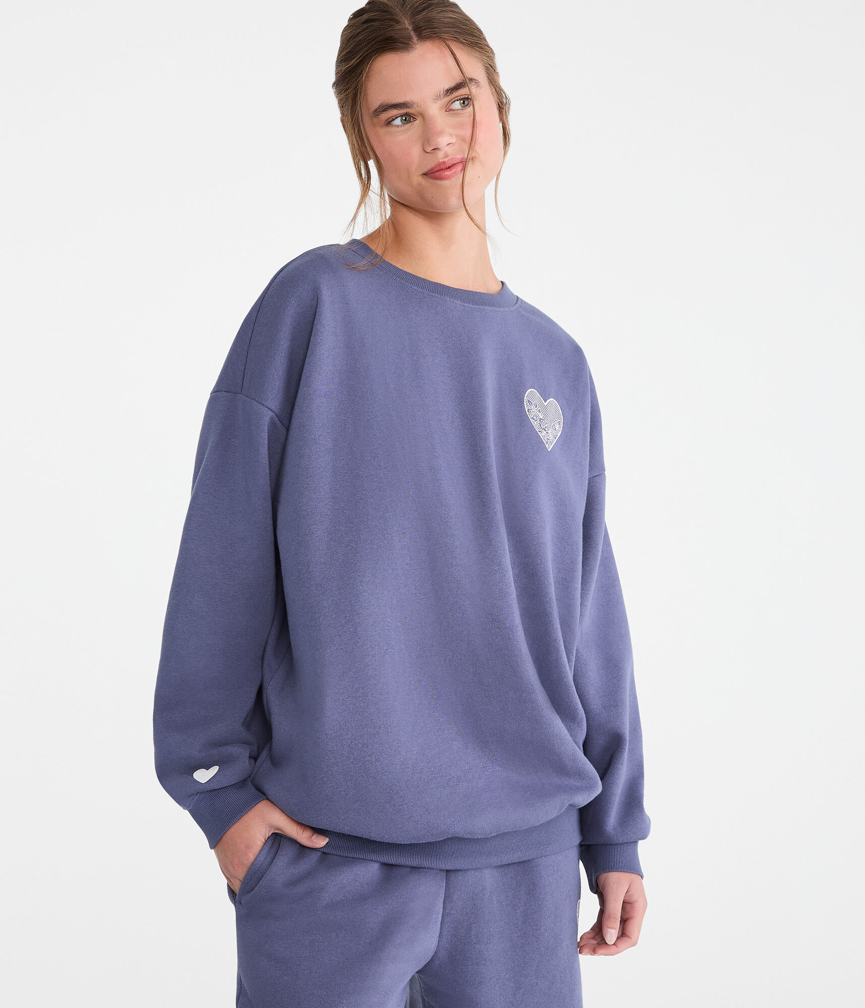 Cloud Soft Lace Heart Crew Sweatshirt