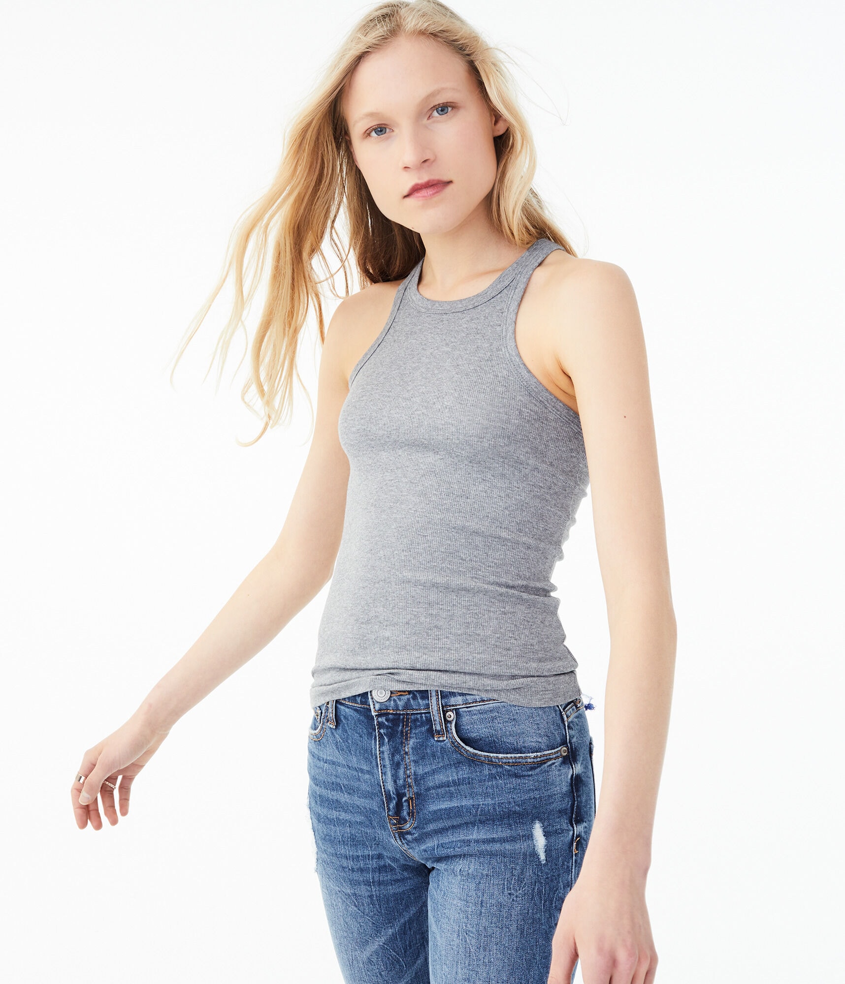 80117054_053_main.jpg?sw=968&