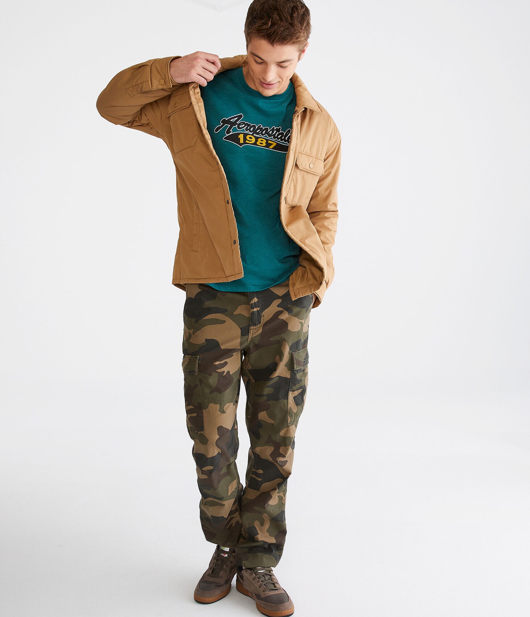 Aeropostale 1987 Script Graphic Tee