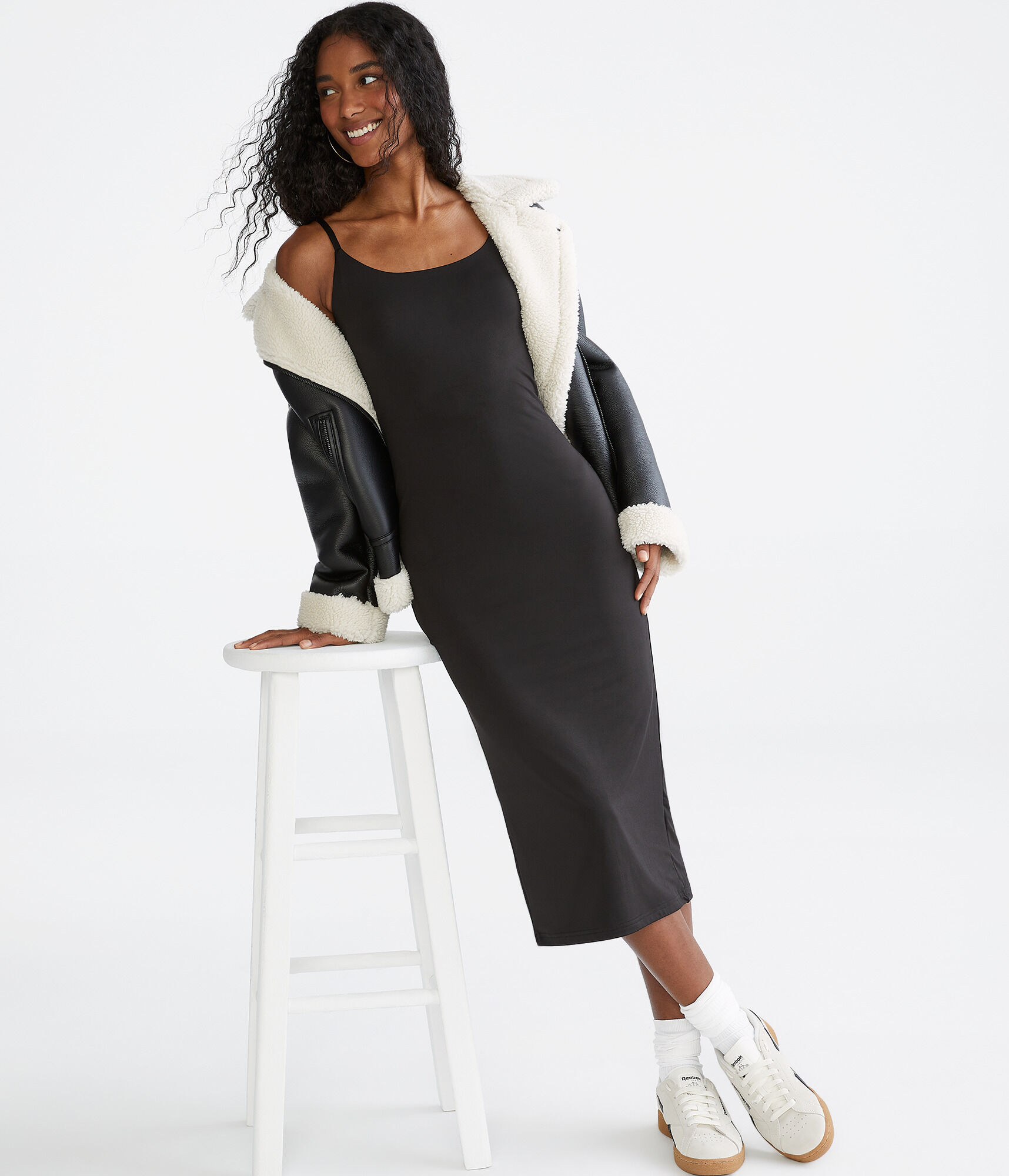 Solid Scoop-Neck Bodycon Midi Dress