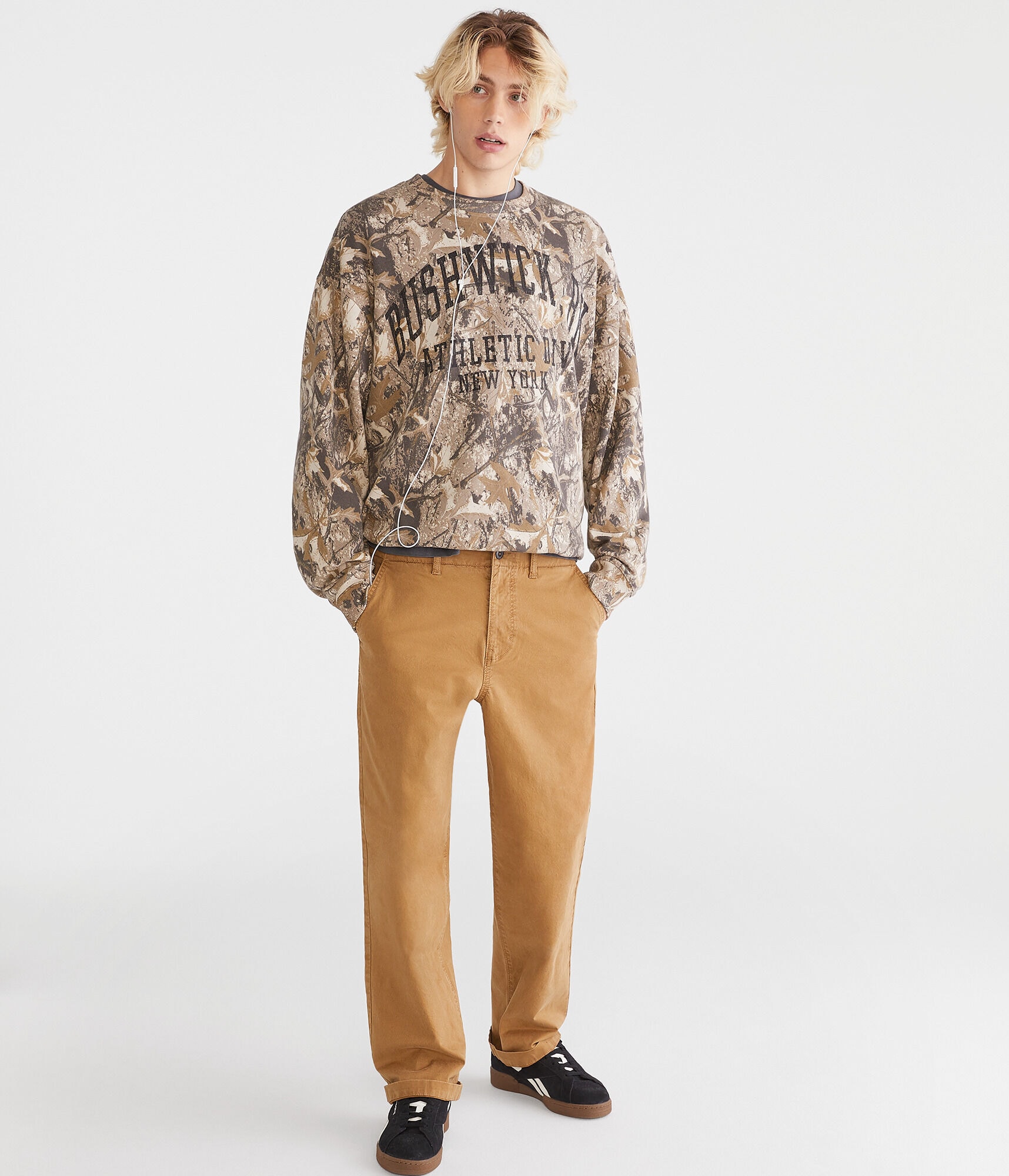 Baggy Chinos