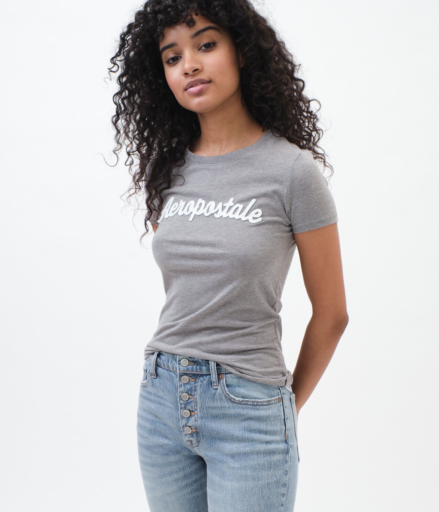 Aeropostale Script Appliqu&eacute; Graphic Tee***