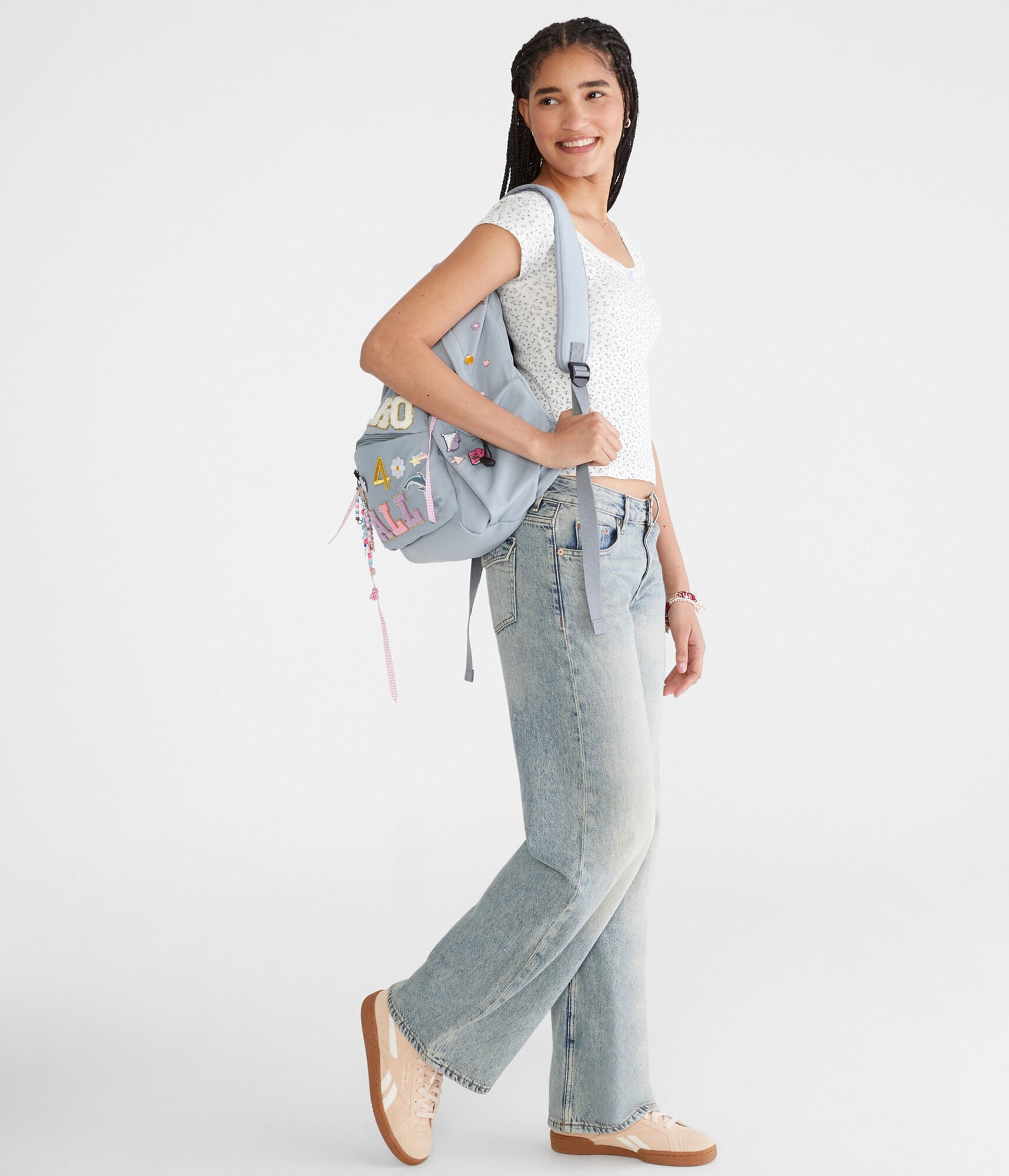 Low-Rise Baggy Wide Leg Jean