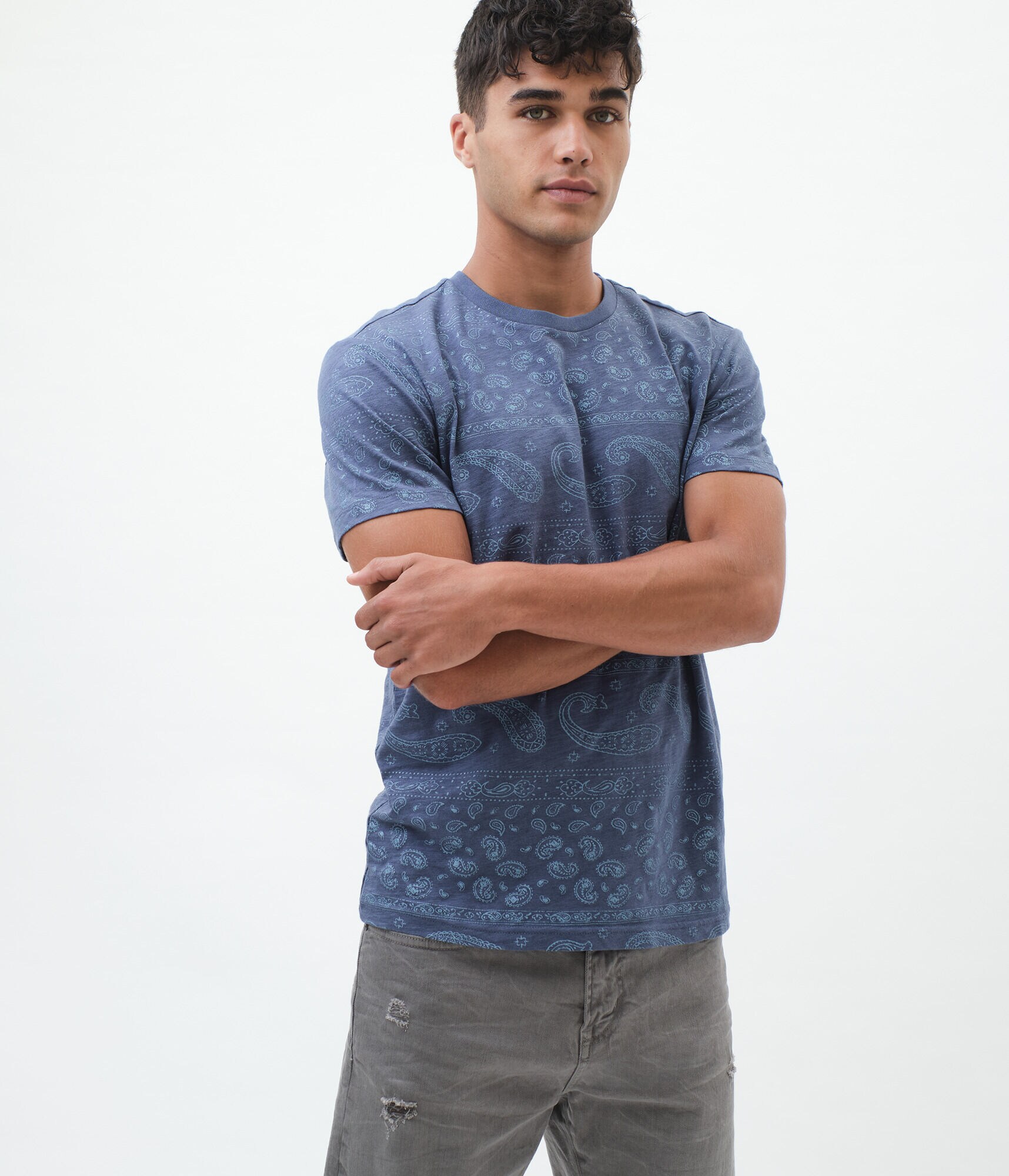 新品 TECHNO POOR STAFF TEE ＆ BANDANA XL Peoples Techno Chrome Red Back Print - Tshirt - White