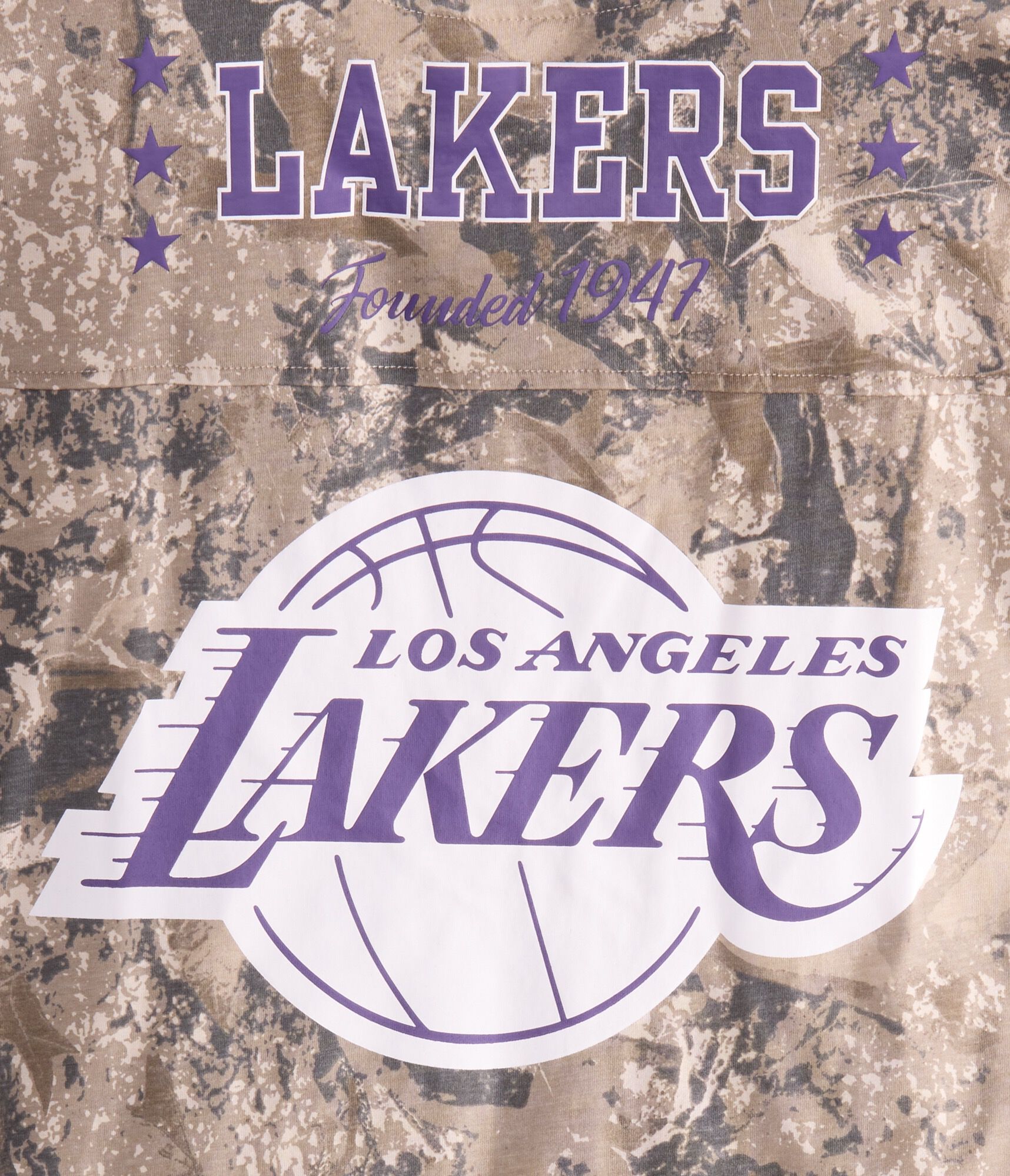 Los Angeles Lakers Camo Relaxed Graphic Tee
