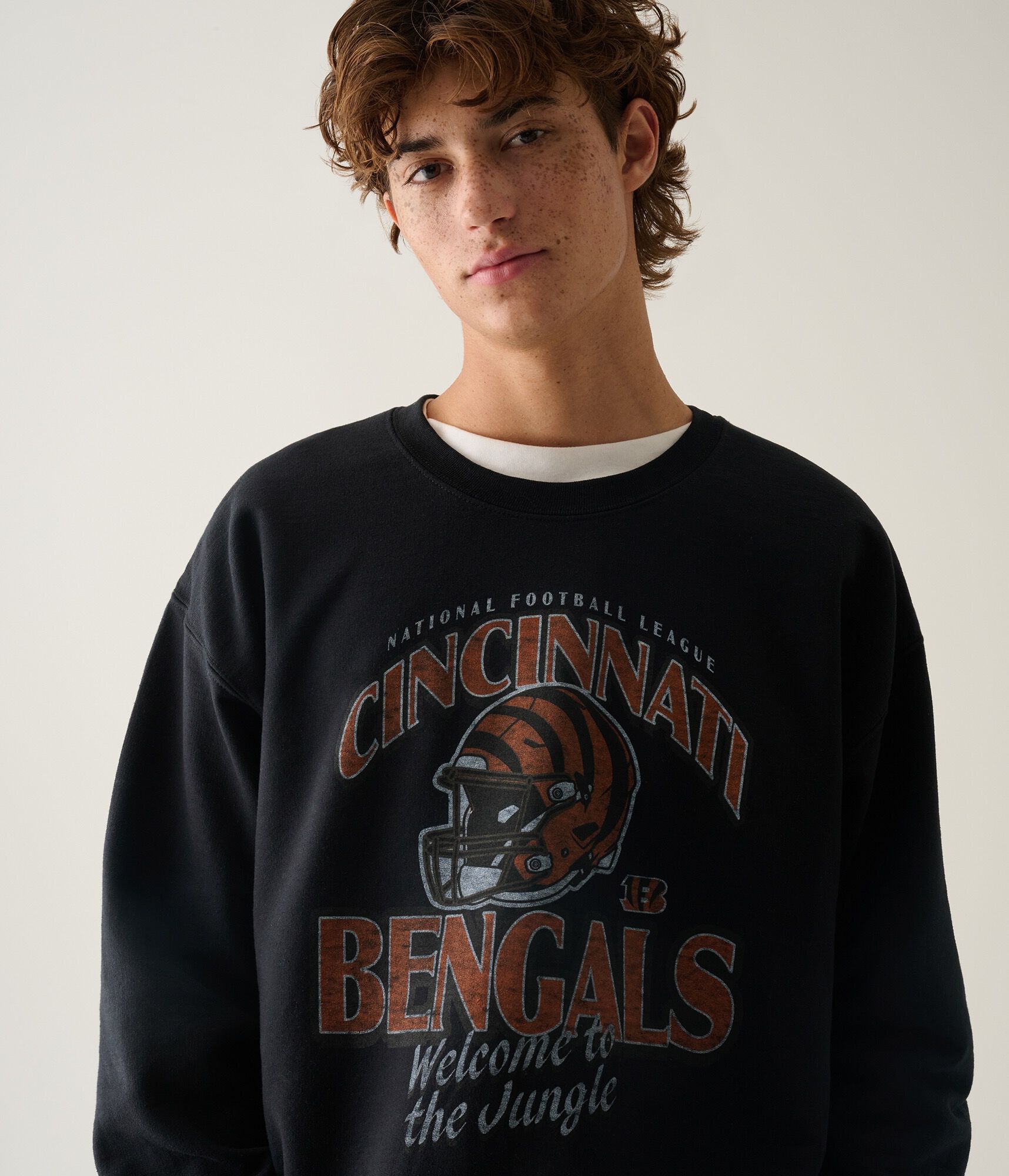 Cincinnati Bengals Helmet Crew Sweatshirt