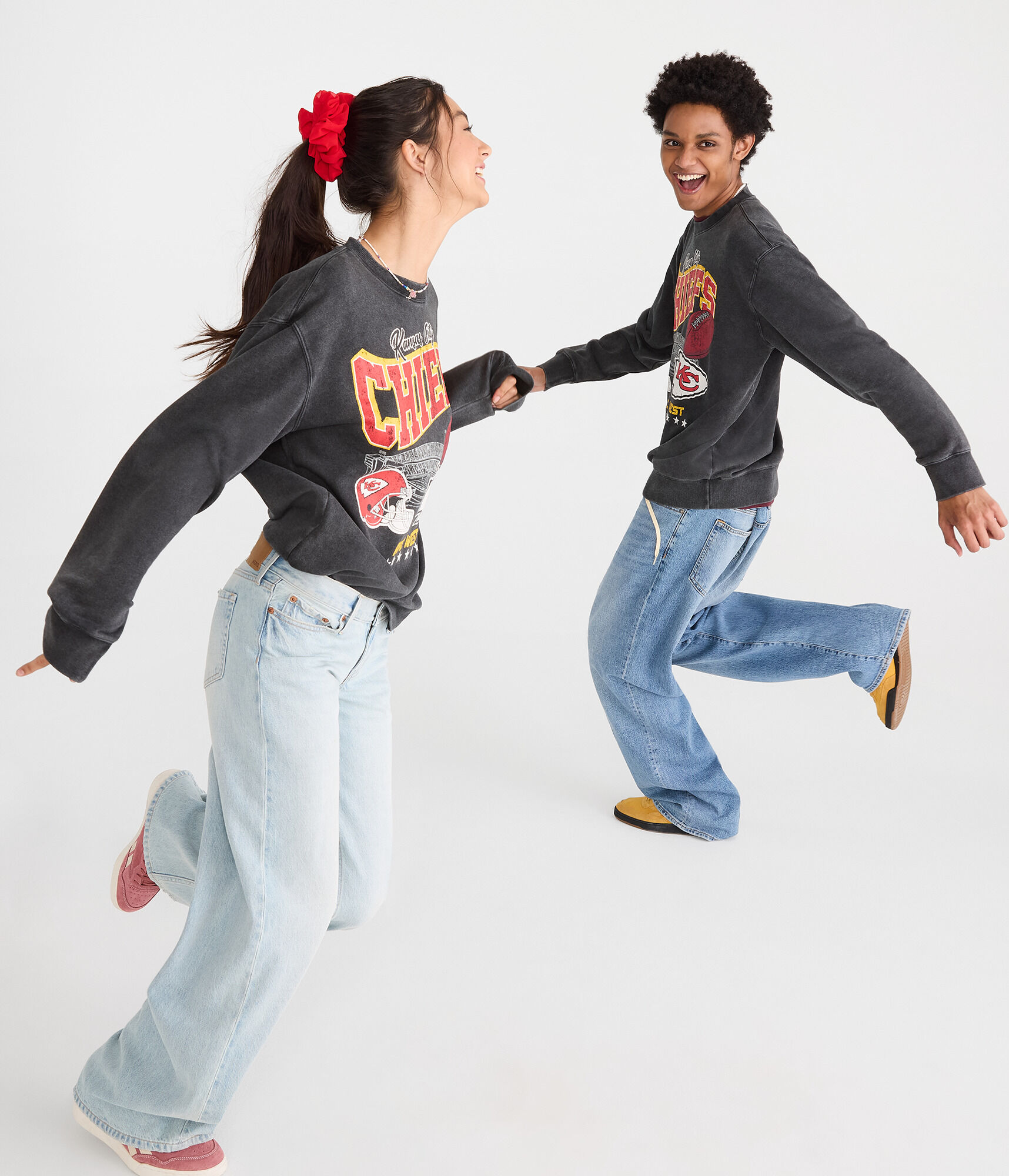 Kansas City Chiefs Stadium Crew Sweatshirt