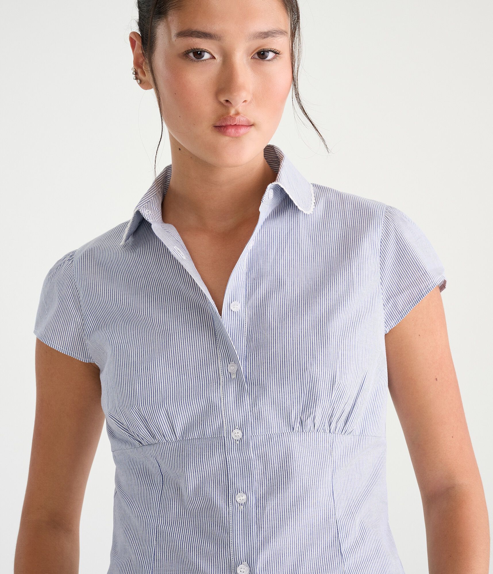 Short Sleeve Striped Peter Pan Tie-Back Blouse