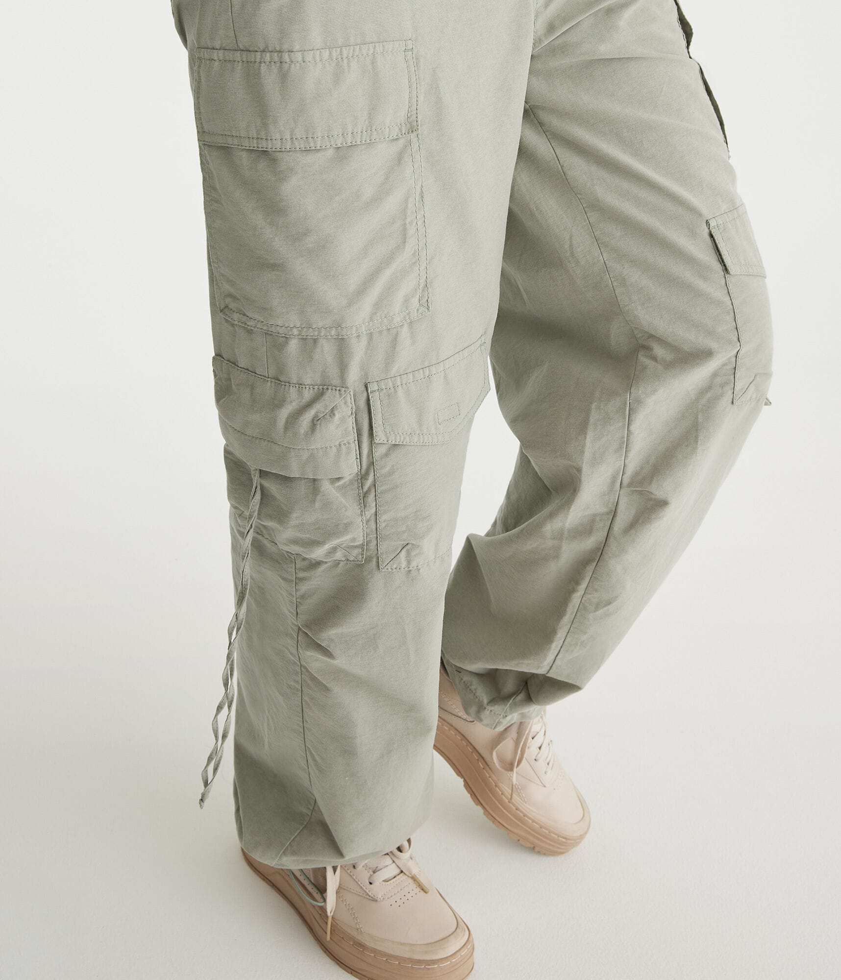 Baggy Cargo Parachute Pants