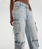 Low-Rise Wide Leg Cargo Jean