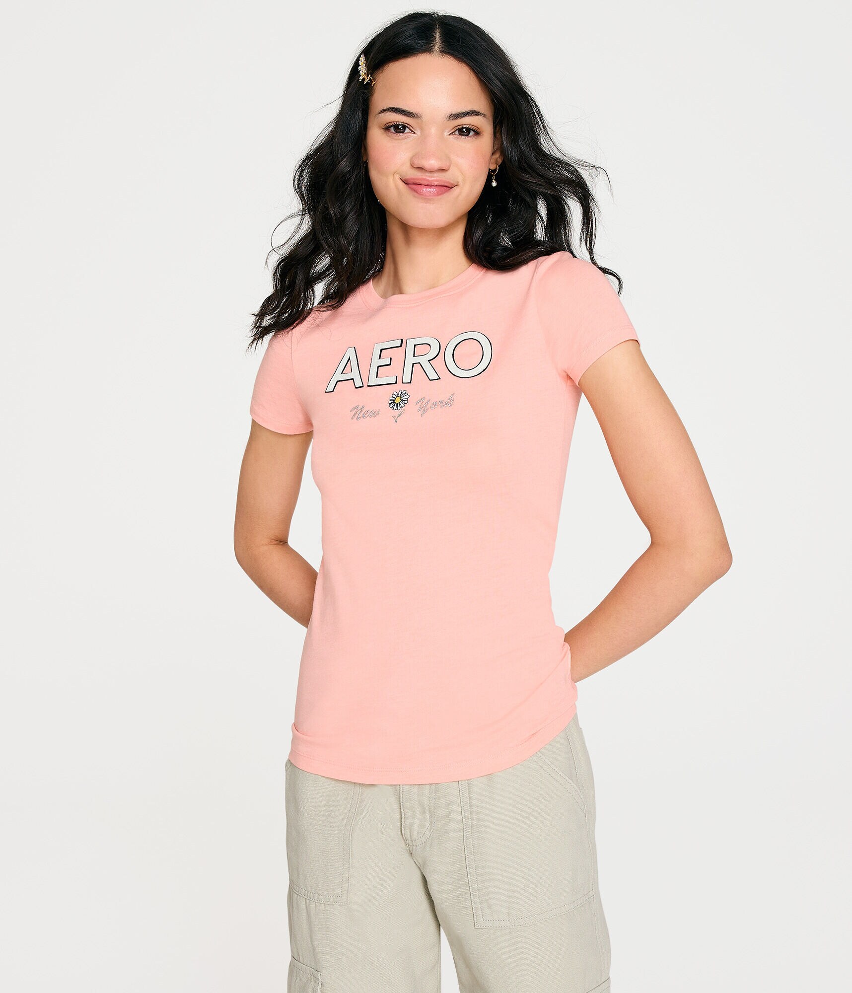 Aero New York Daisy Graphic Tee