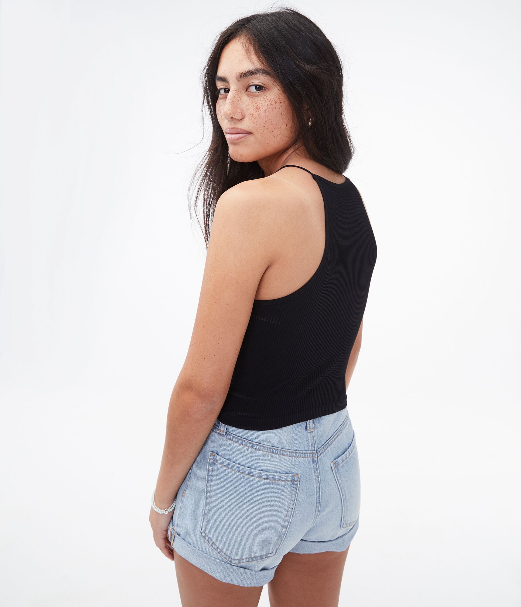 Seamless High-Neck Cropped Tank