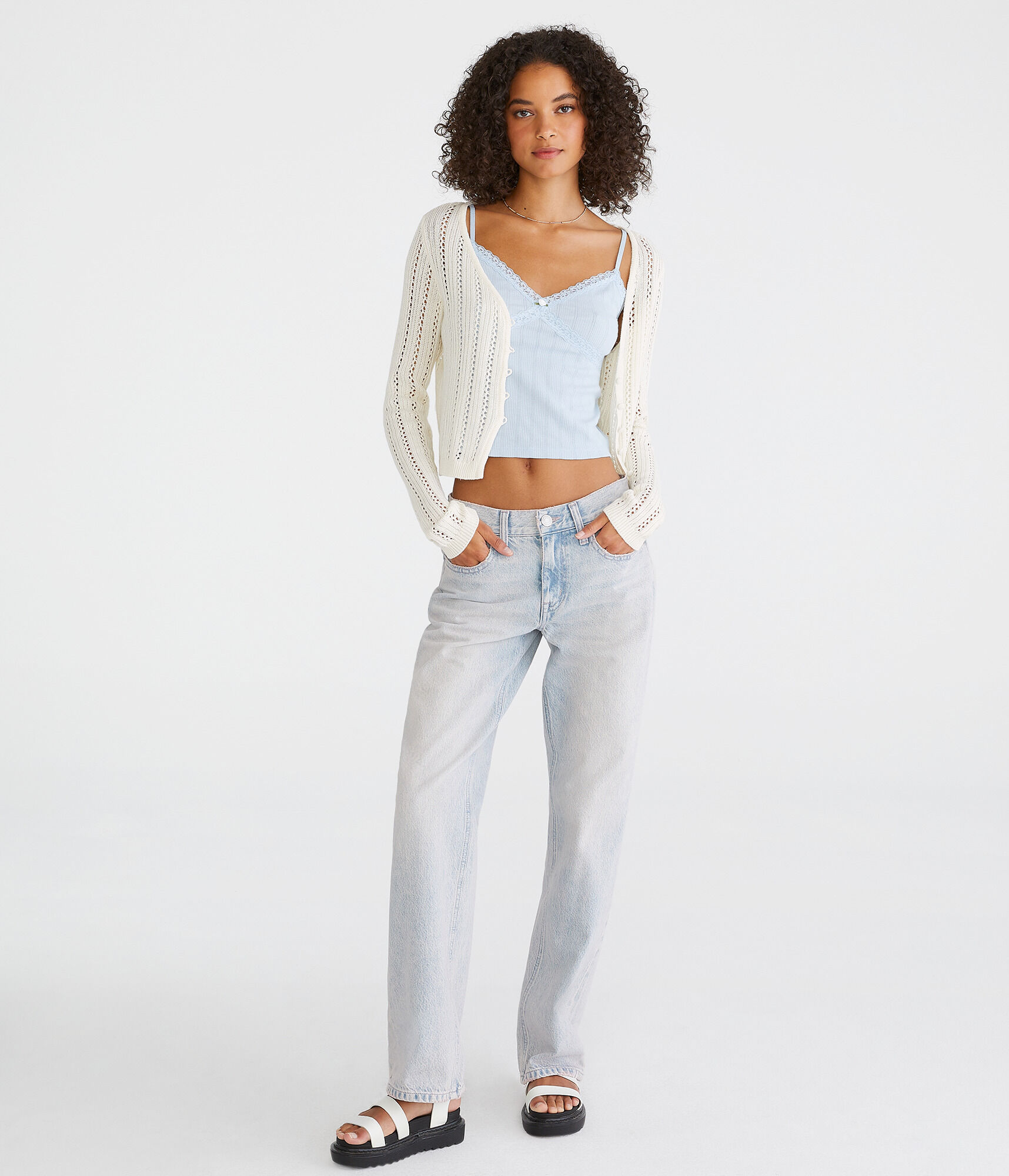 Low-Rise Baggy Jean