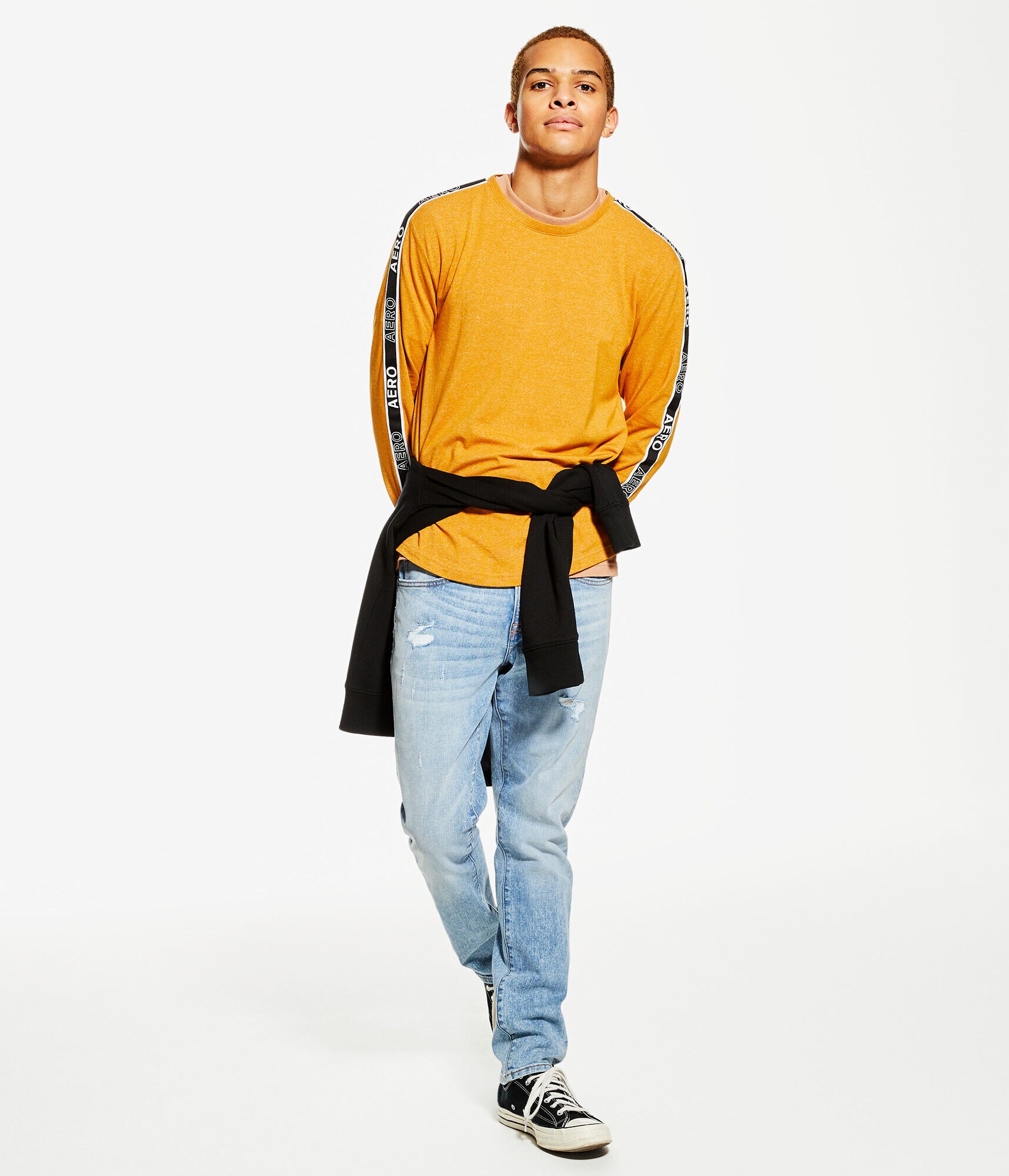 Long Sleeve Heritage Logo Tape Stretch Graphic Tee